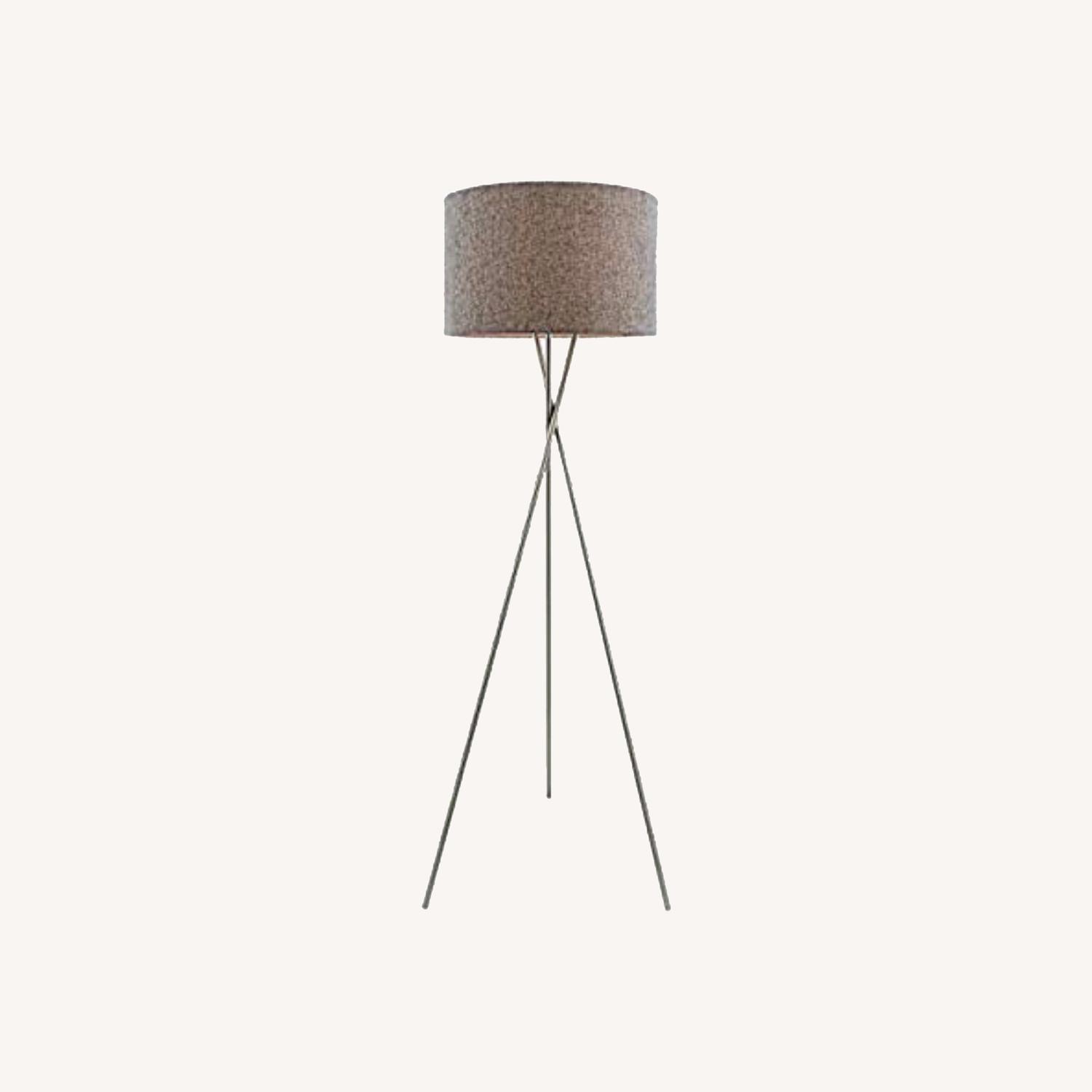 Gray Tripod Lamp & Shade - AptDeco