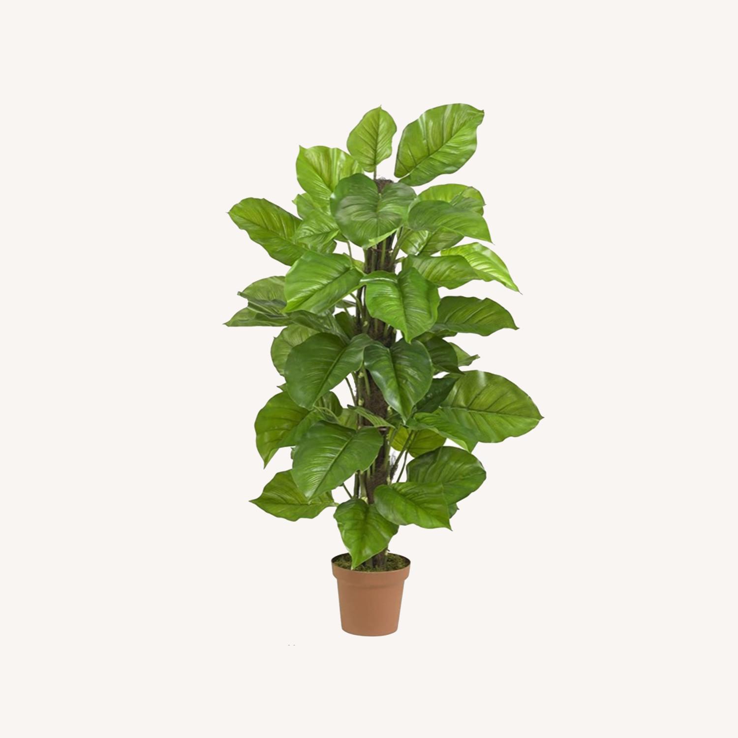 Artificial Large Leaf Decorative Silk Plant AptDeco