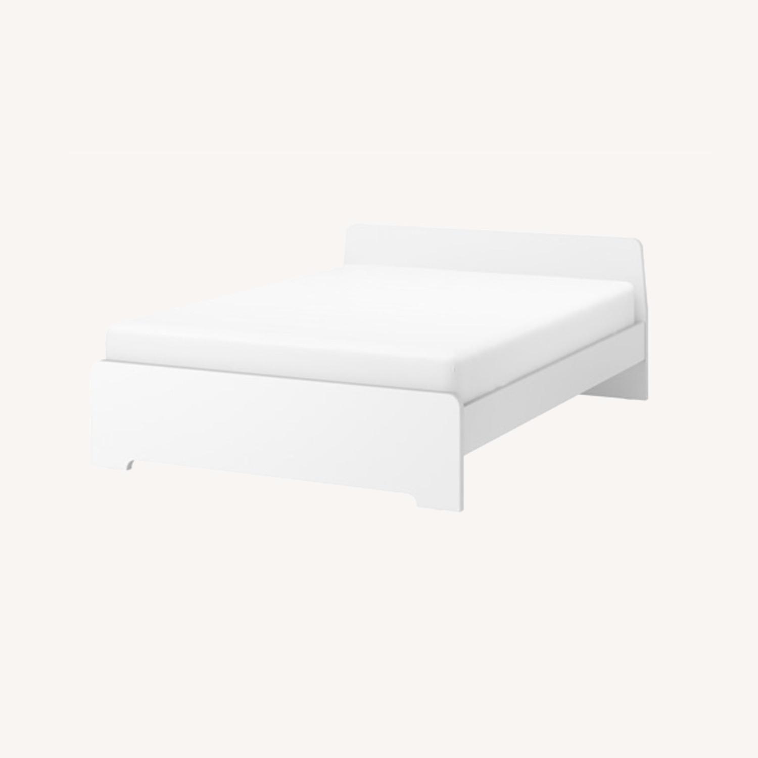 IKEA ASKVOLL White Full Size Bed AptDeco