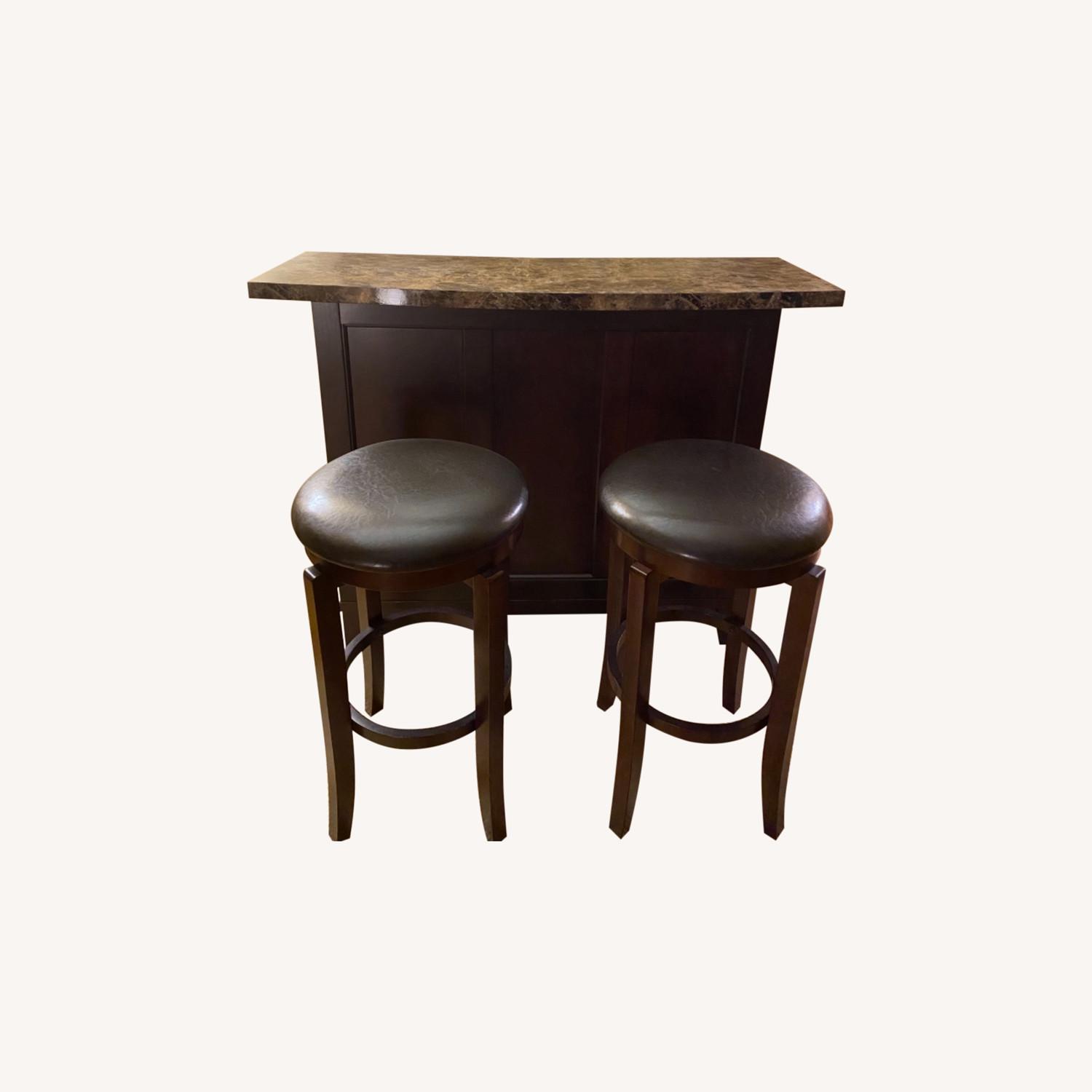 Raymour & Flanigan Bar Stools - image-0