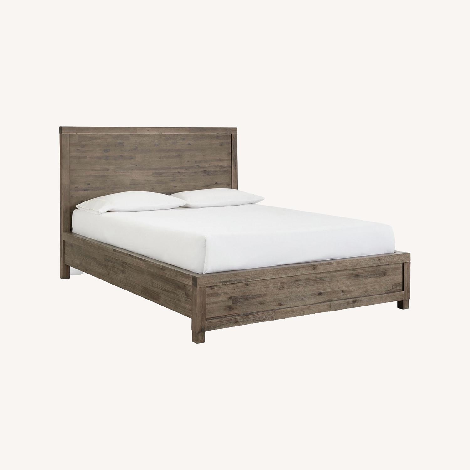 Rustic Queen Platform Bed - image-7