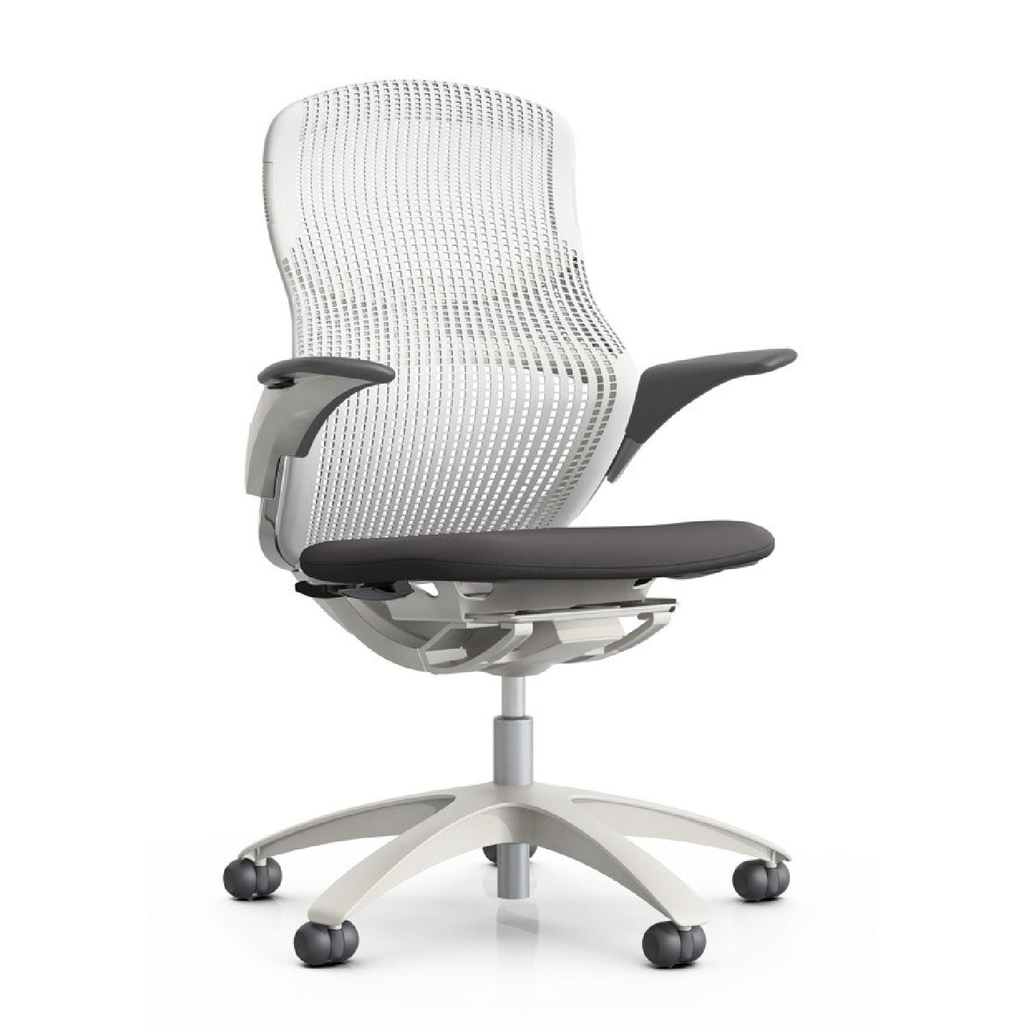 Knoll Generation Office Chair - image-5