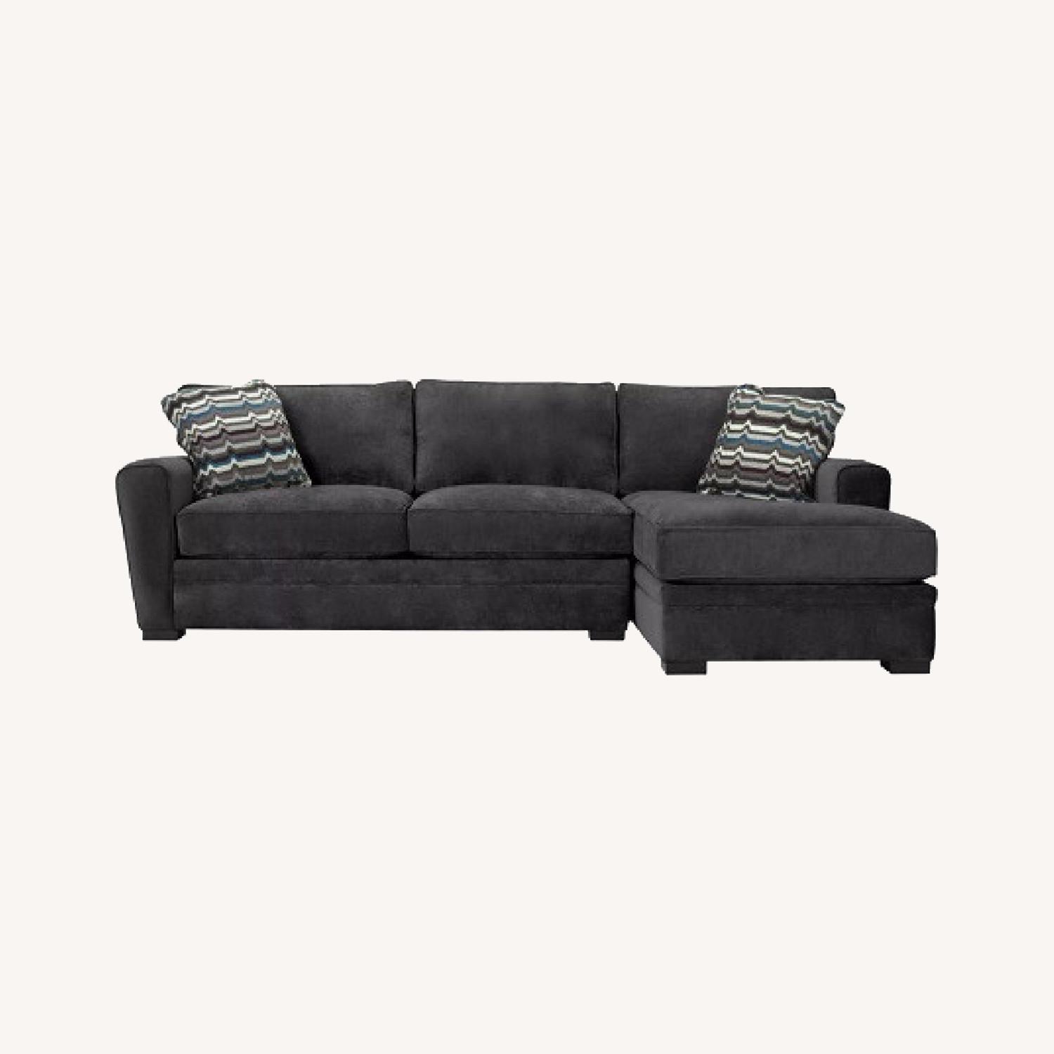Raymour & Flanigan Artemis II 2-PC Gray Sectional - AptDeco