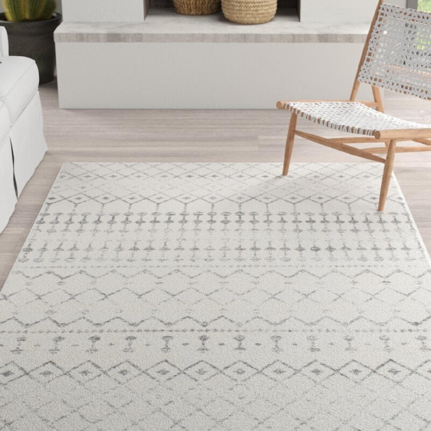 Wayfair Light Gray Patterned Rug - 4x6 - image-4