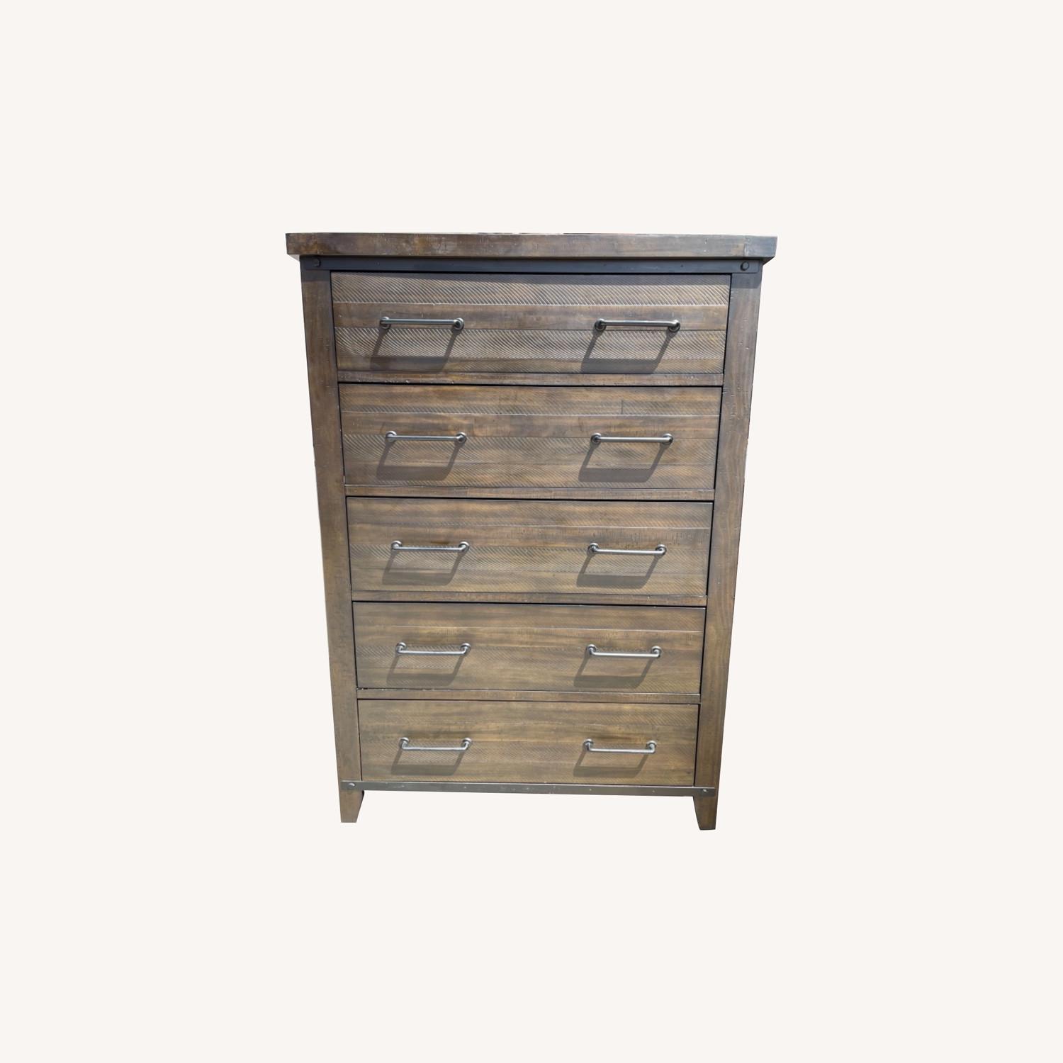 Green River Furniture Dresser w/Cedar Drawer Green River Furniture Dresser w/Cedar Drawer