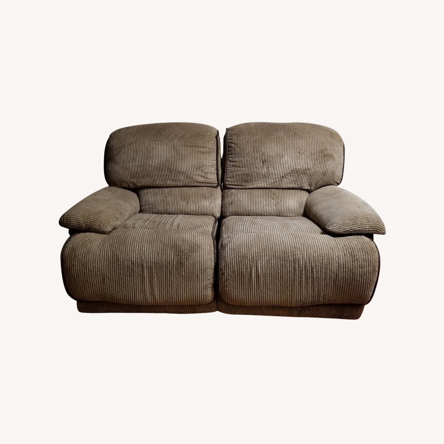 Bob's Discount Furniture Reclining Comfy Two Seater AptDeco