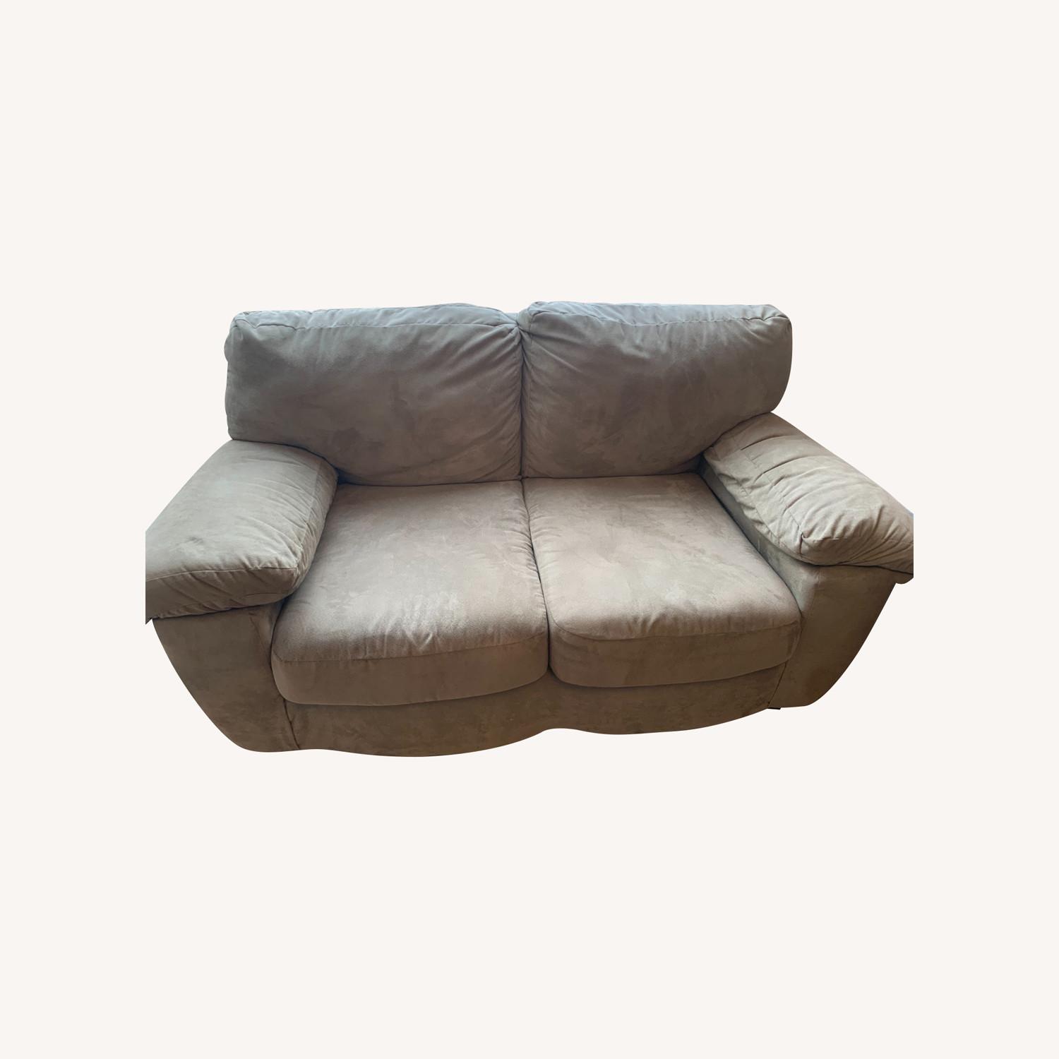 Bob's Discount Furniture Two Seat Loveseat AptDeco