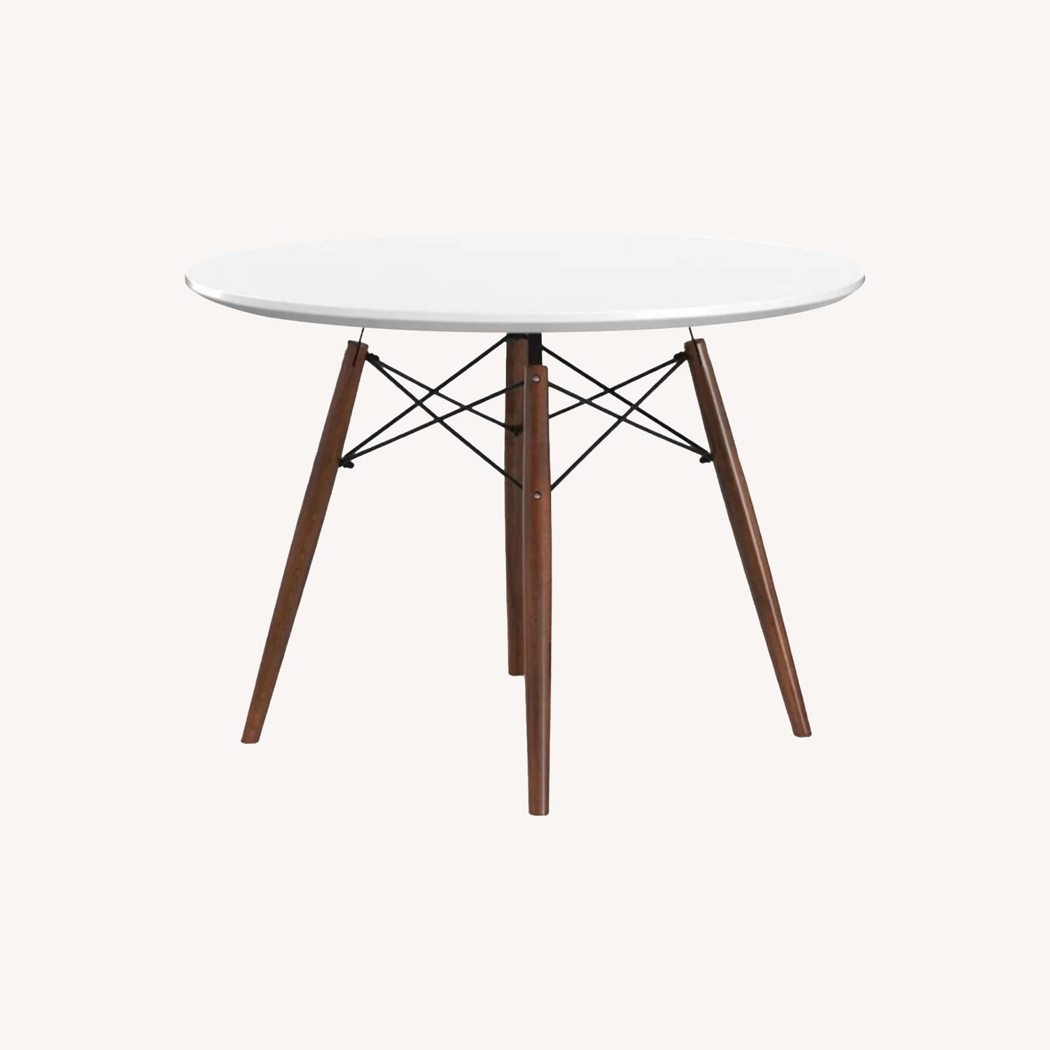 Wayfair Larkin 39.5" Dining Table and Chairs in Walnut - image-0