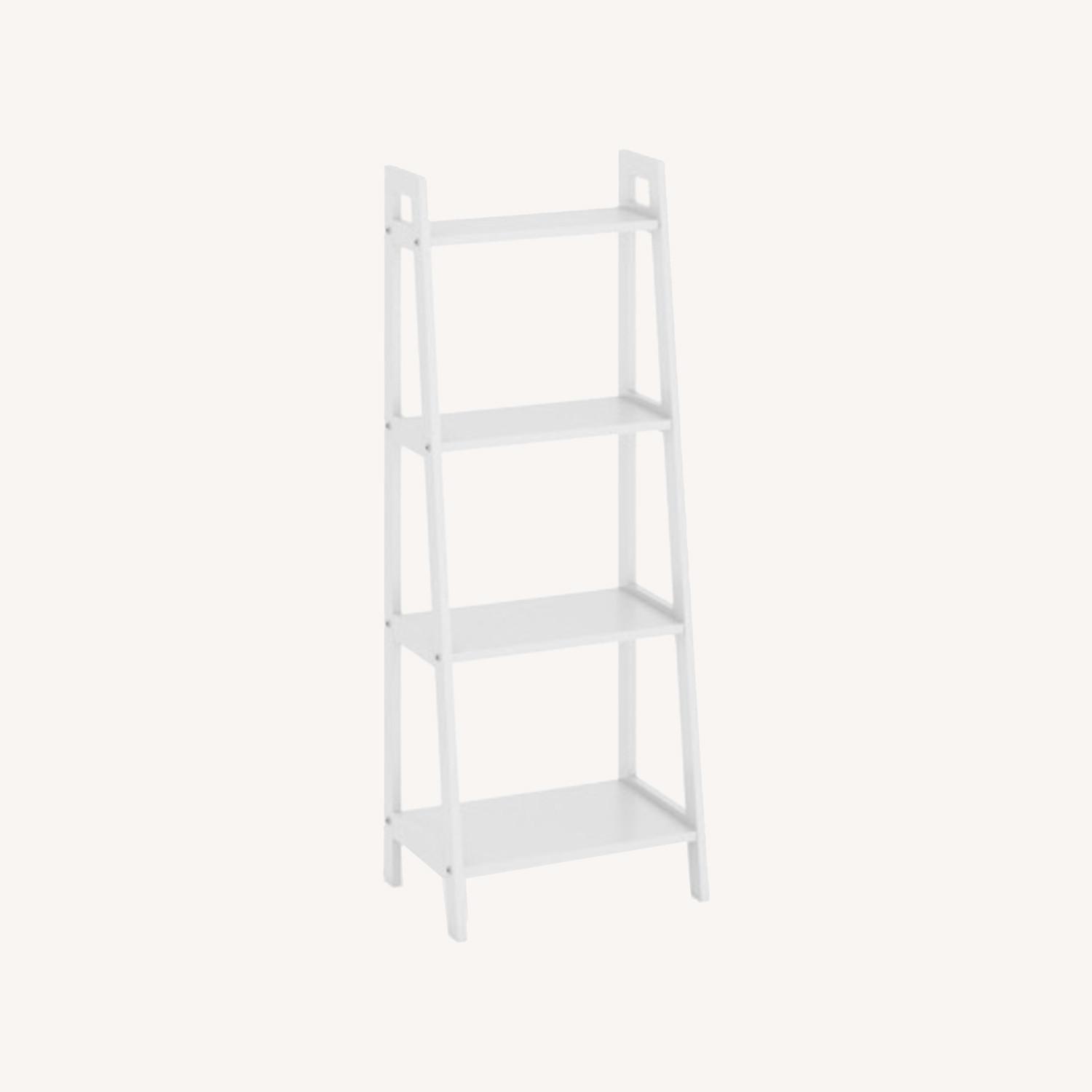 Simple white 4tier Ladder Shelf AptDeco