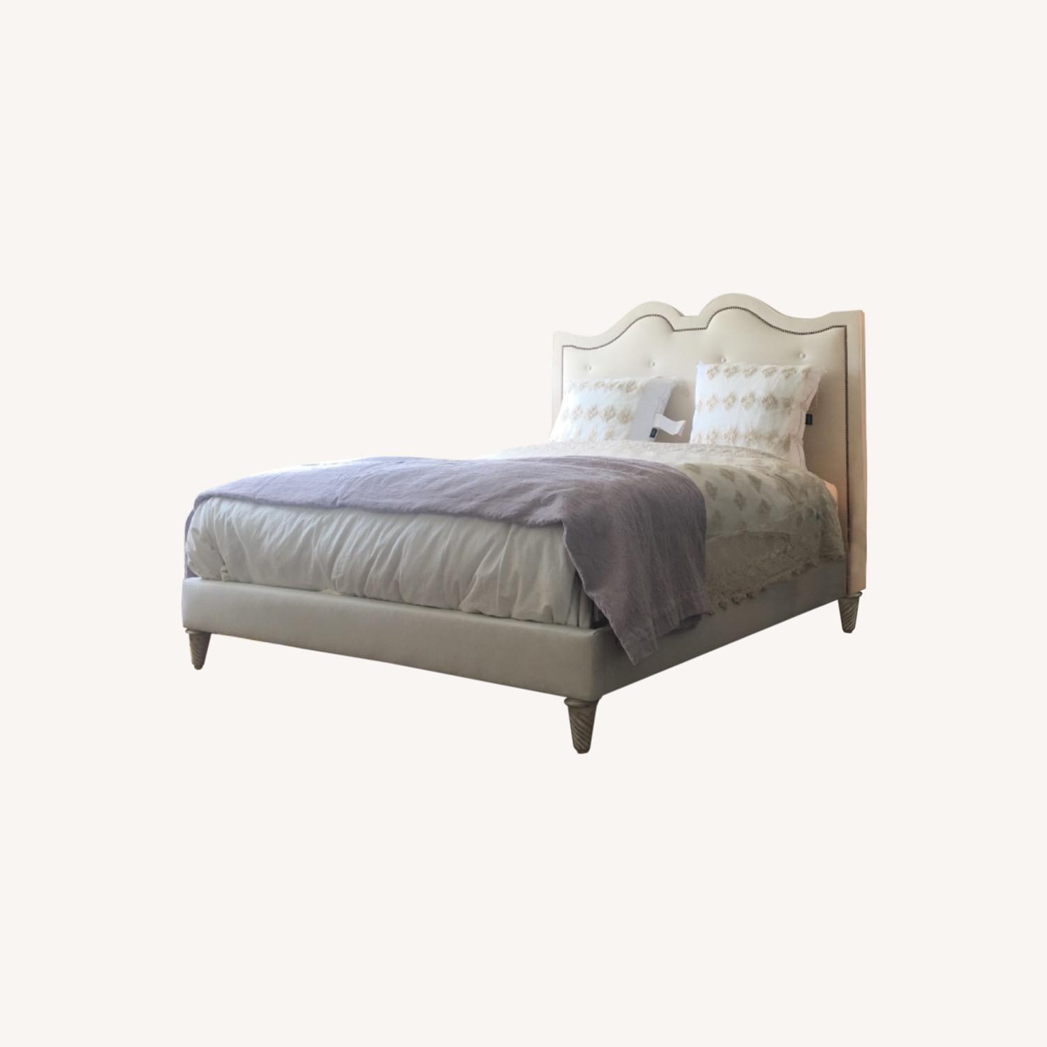 Bunny Williams Queen Bed - image-0