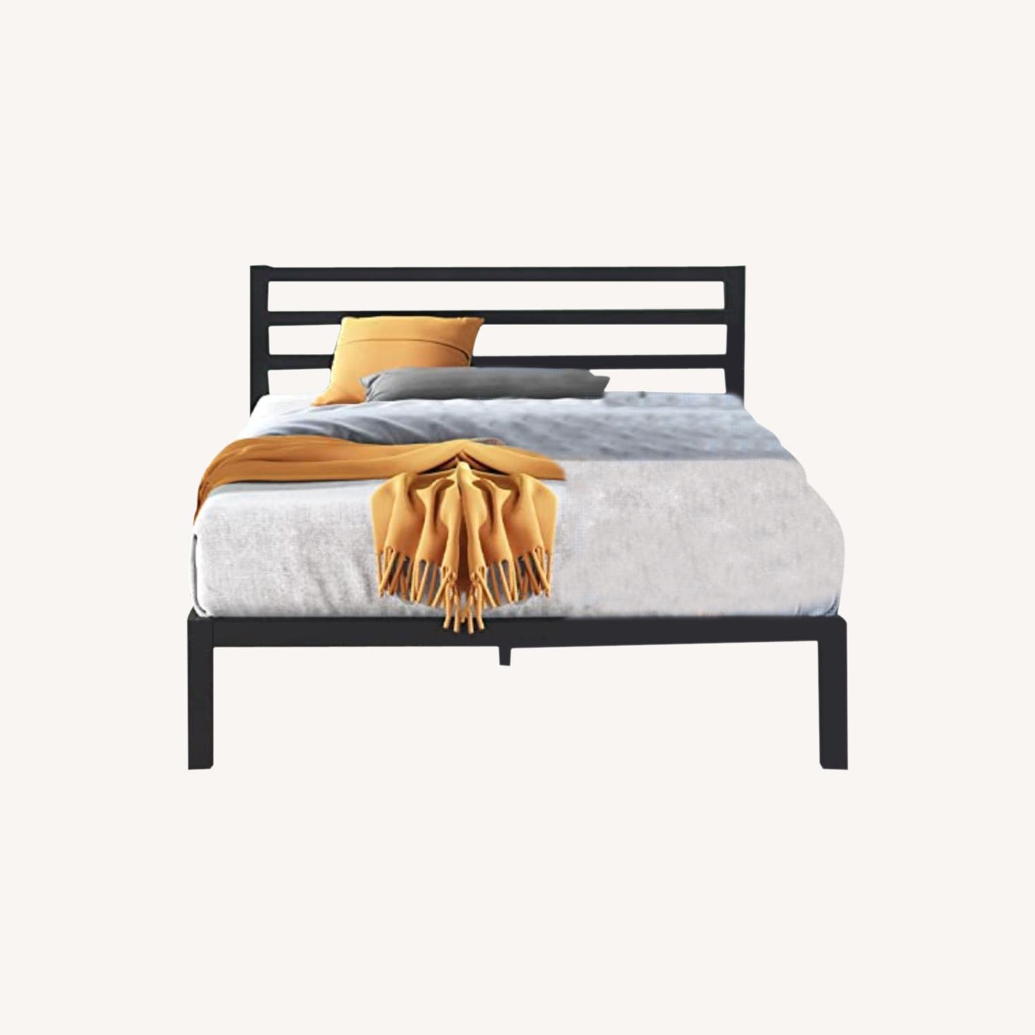 Zinus Mia Platform Twin Bed - image-0