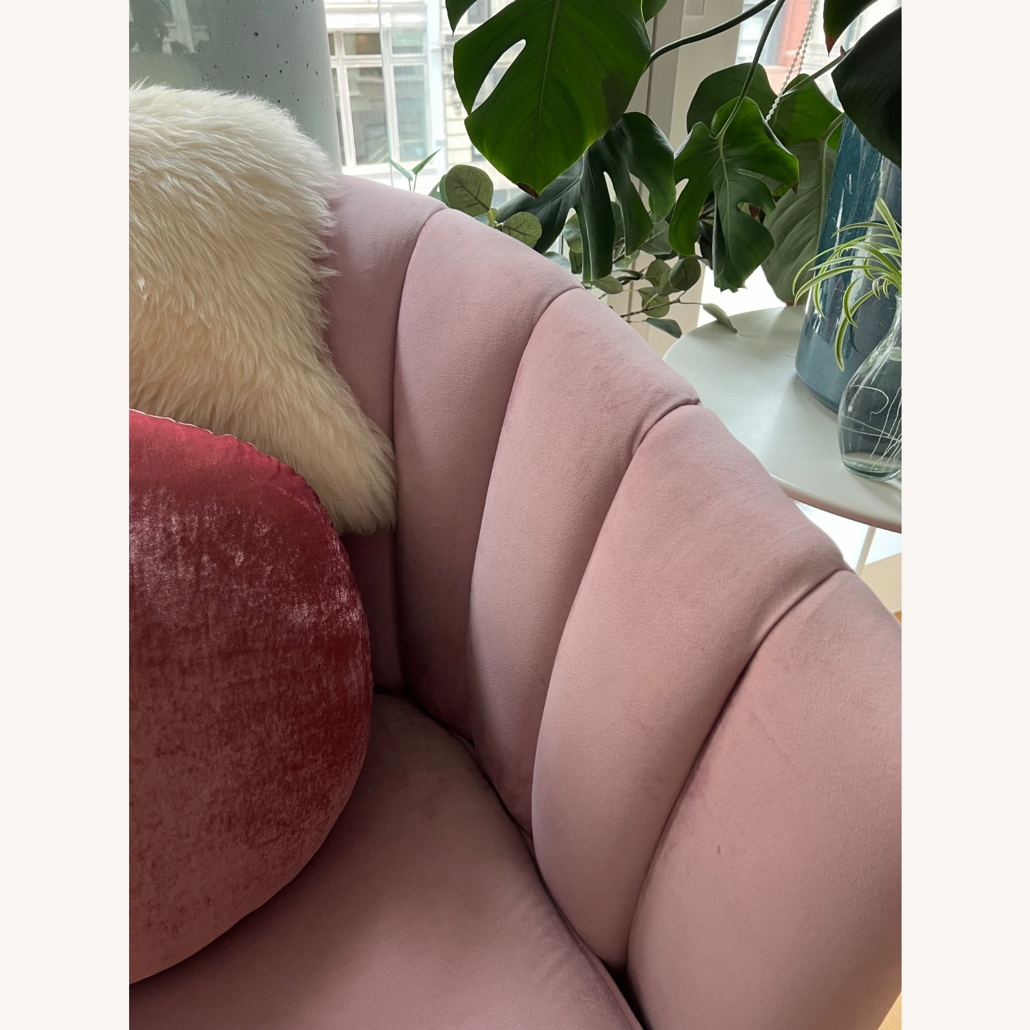 Wayfair Pink Everly Quinn Velvet Accent Chair - image-8