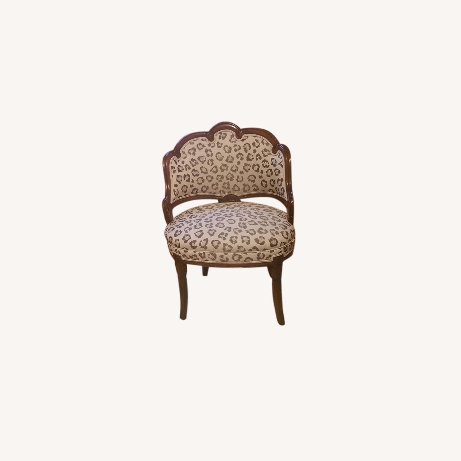 Side Accent Chairs - Antique/Vintage - image-0