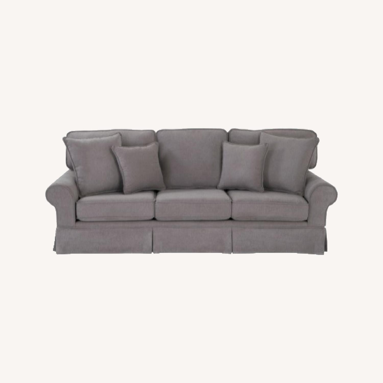 Bob's Furniture Gray Sofa AptDeco