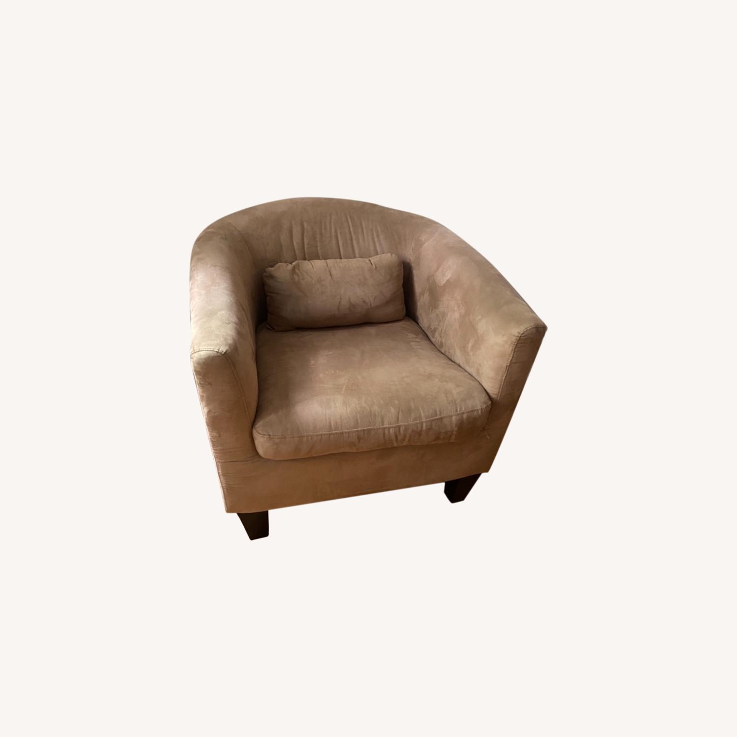 Jennifer Convertibles Tan Barrel Chair AptDeco