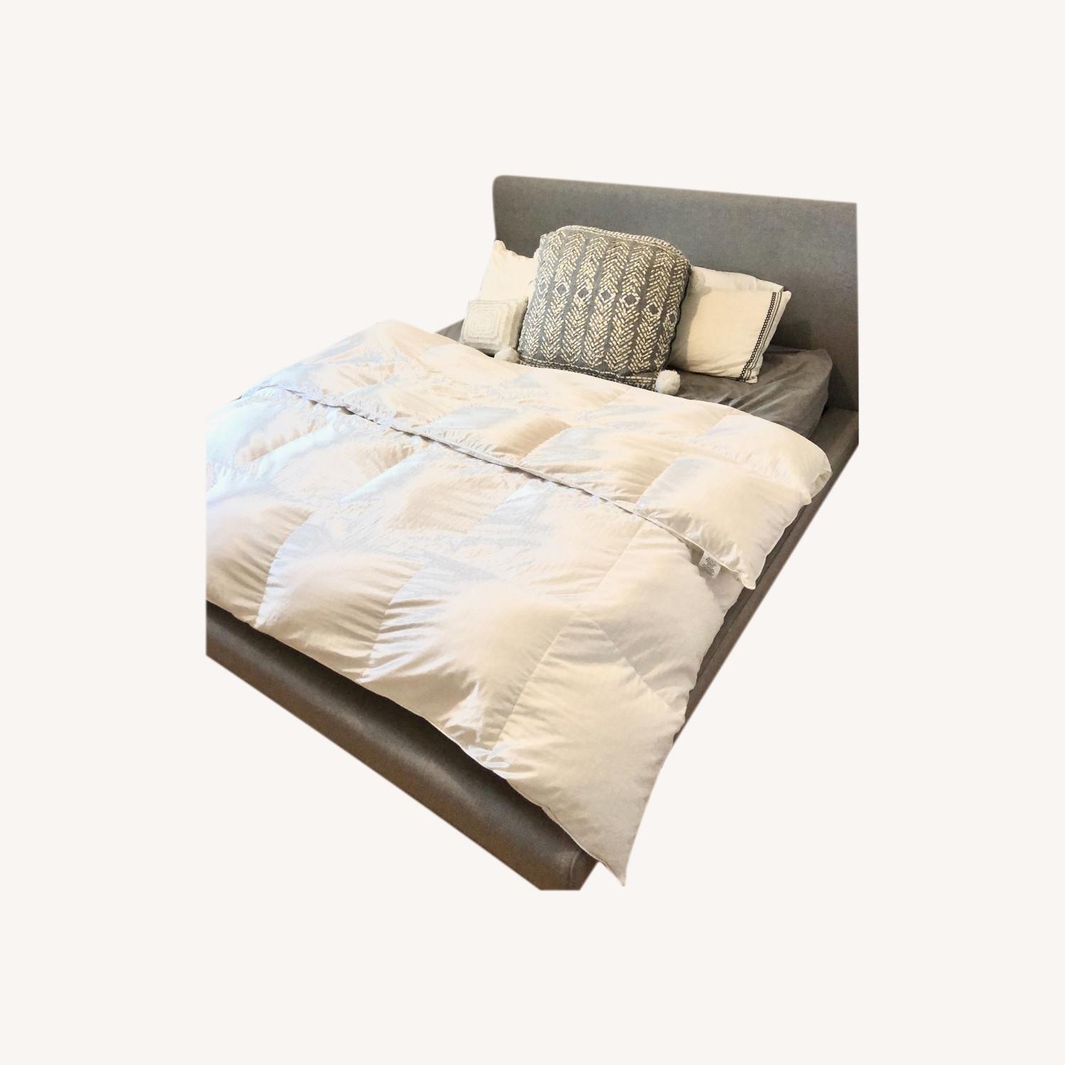 West Elm Queen Bed Feather Grey AptDeco