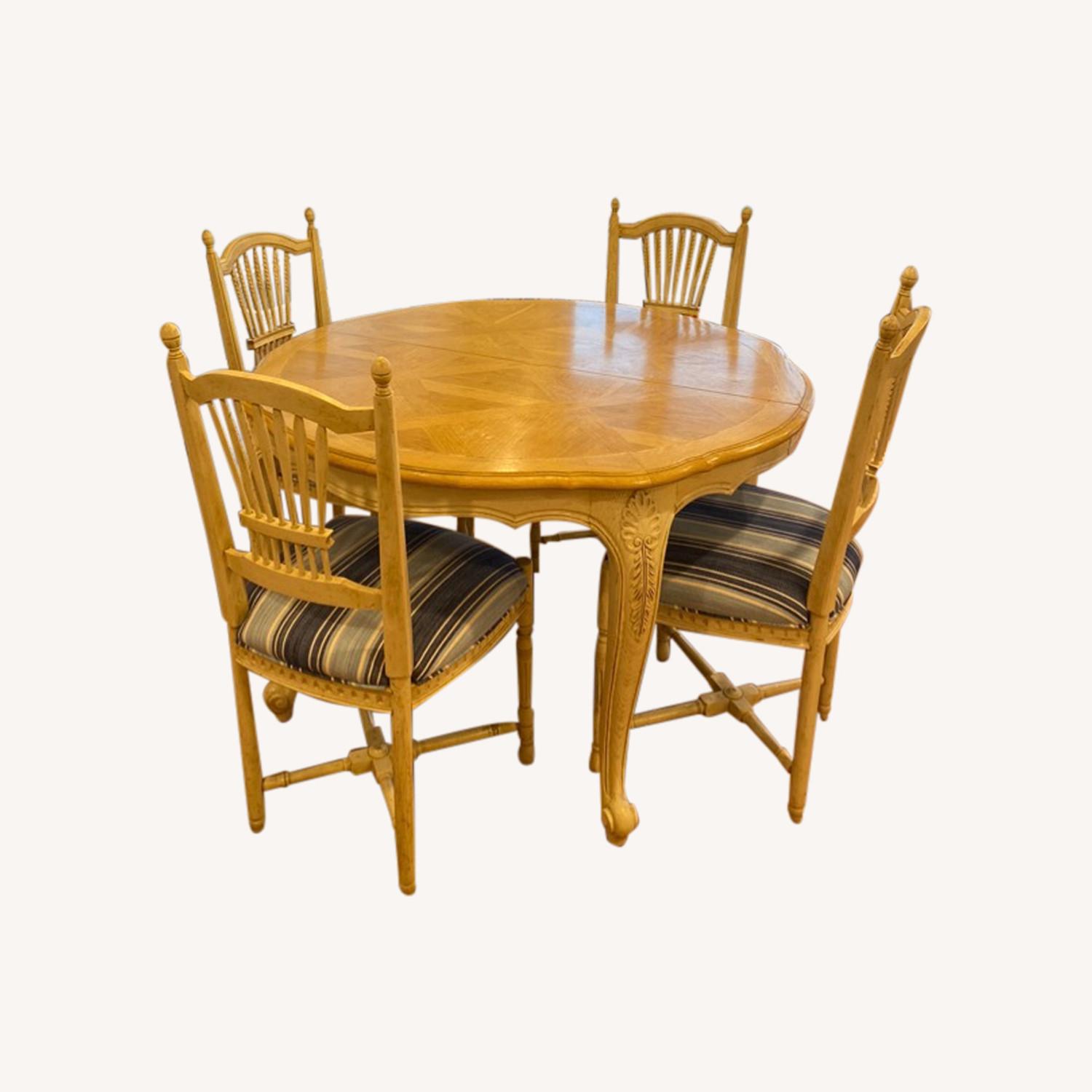 Classic French Country Dining Set with 3 Leaves - image-0