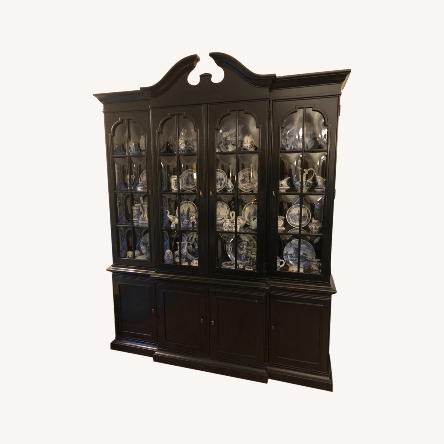 キャビネット　Drexel 中古 Drexel Heritage China Cabinet - Black - AptDeco