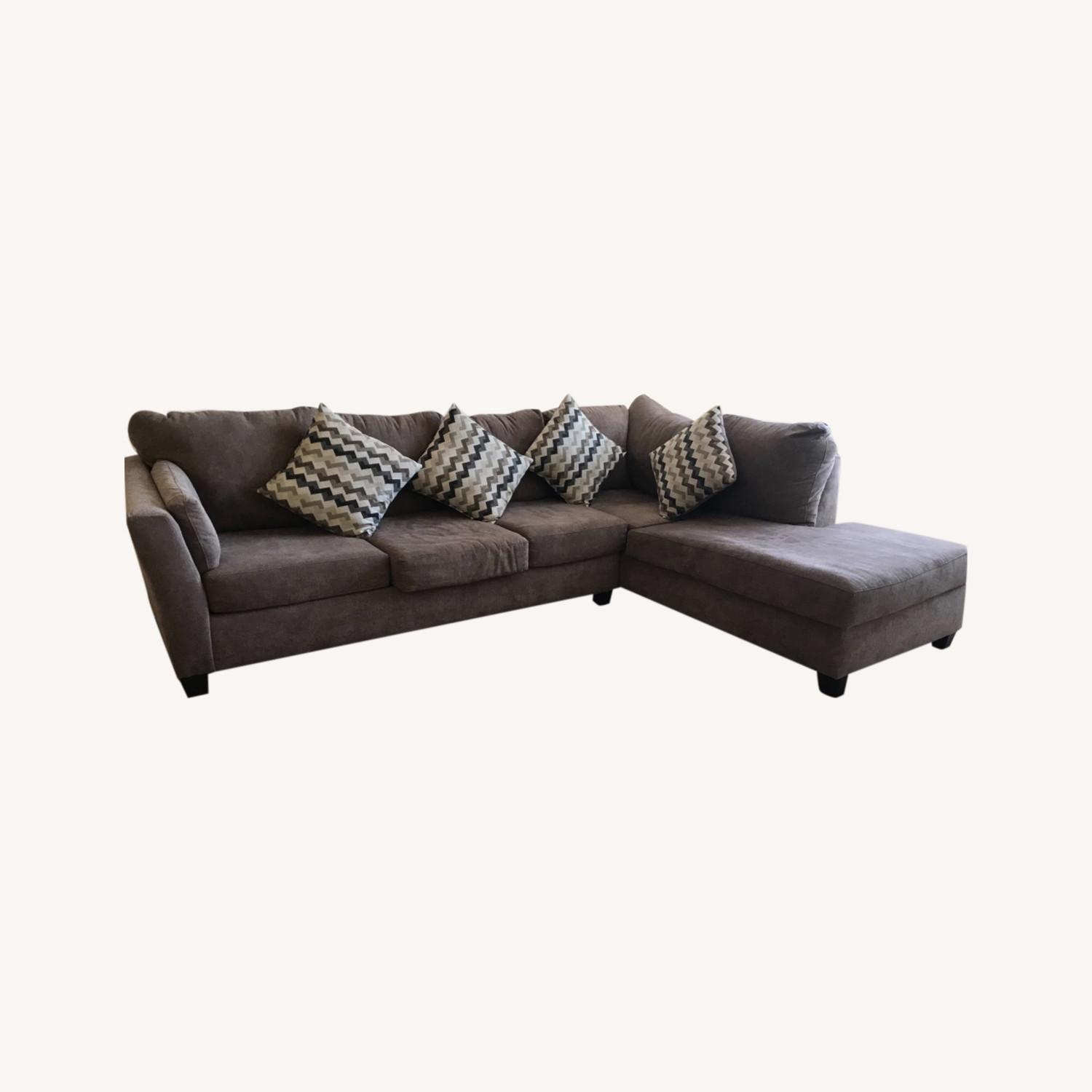 Bob's Discount Furniture Sectional Sofa AptDeco