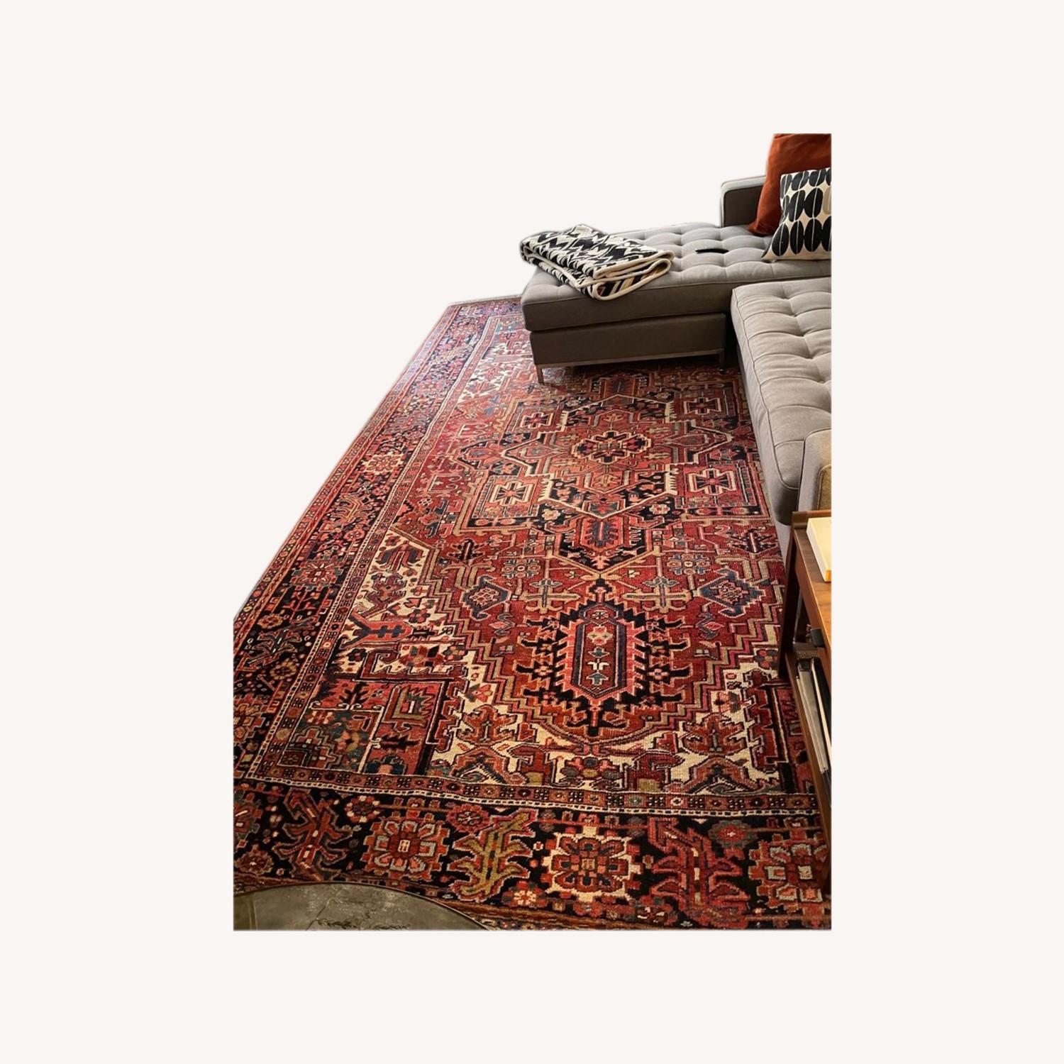 Persian Heriz Rug - image-0
