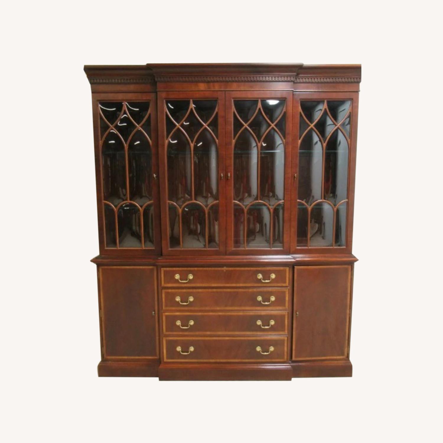 Ethan Allen Mahogany China AptDeco