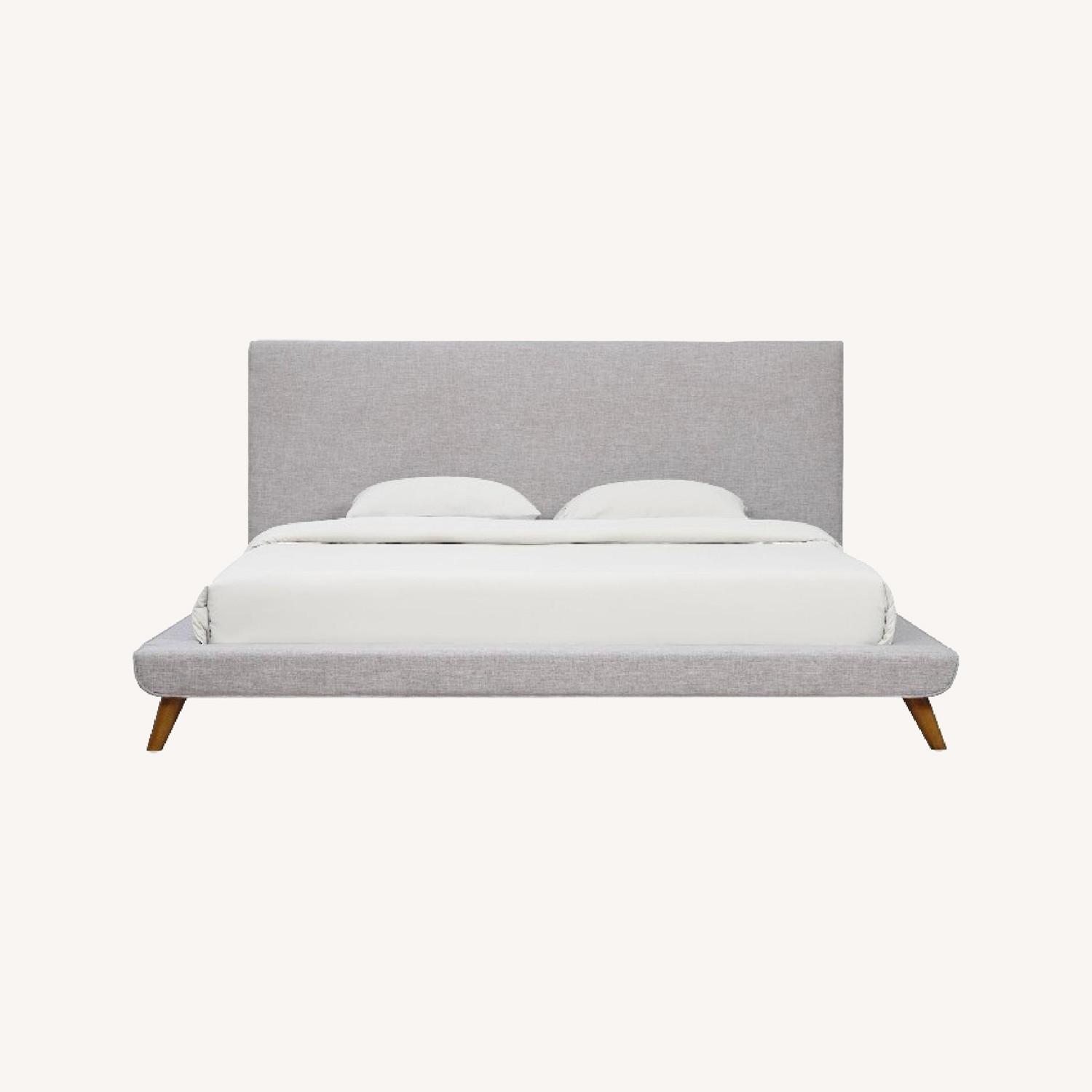 Mercury Row Valle Upholstered Platform Queen Bed AptDeco