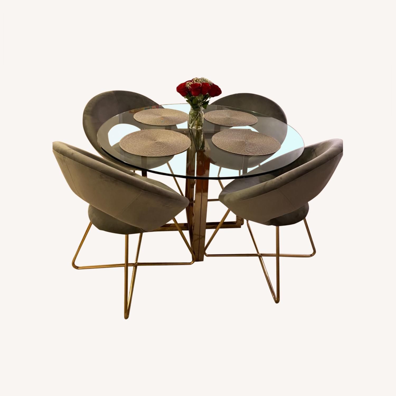 CB2 Dining Table w 4 Chairs - AptDeco
