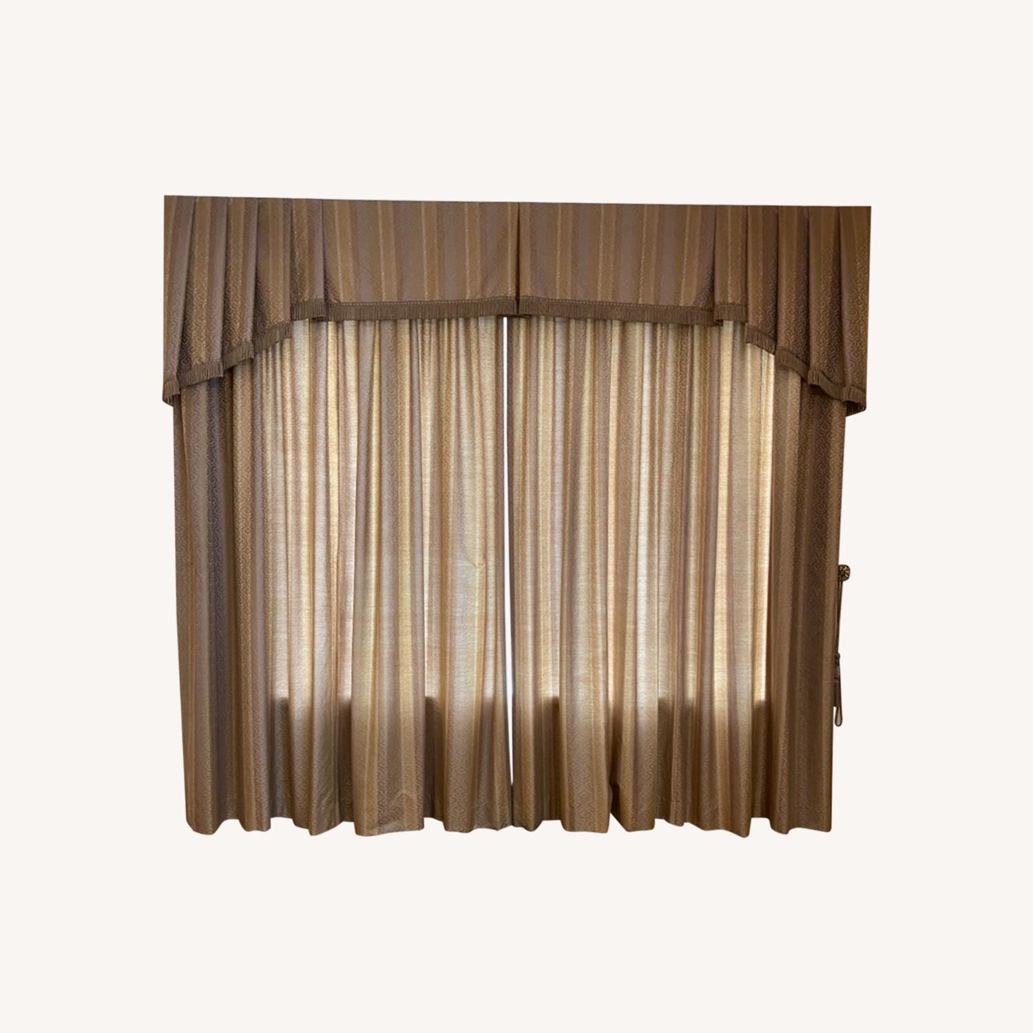 Vintage Custom Brown Drapes and Valance AptDeco