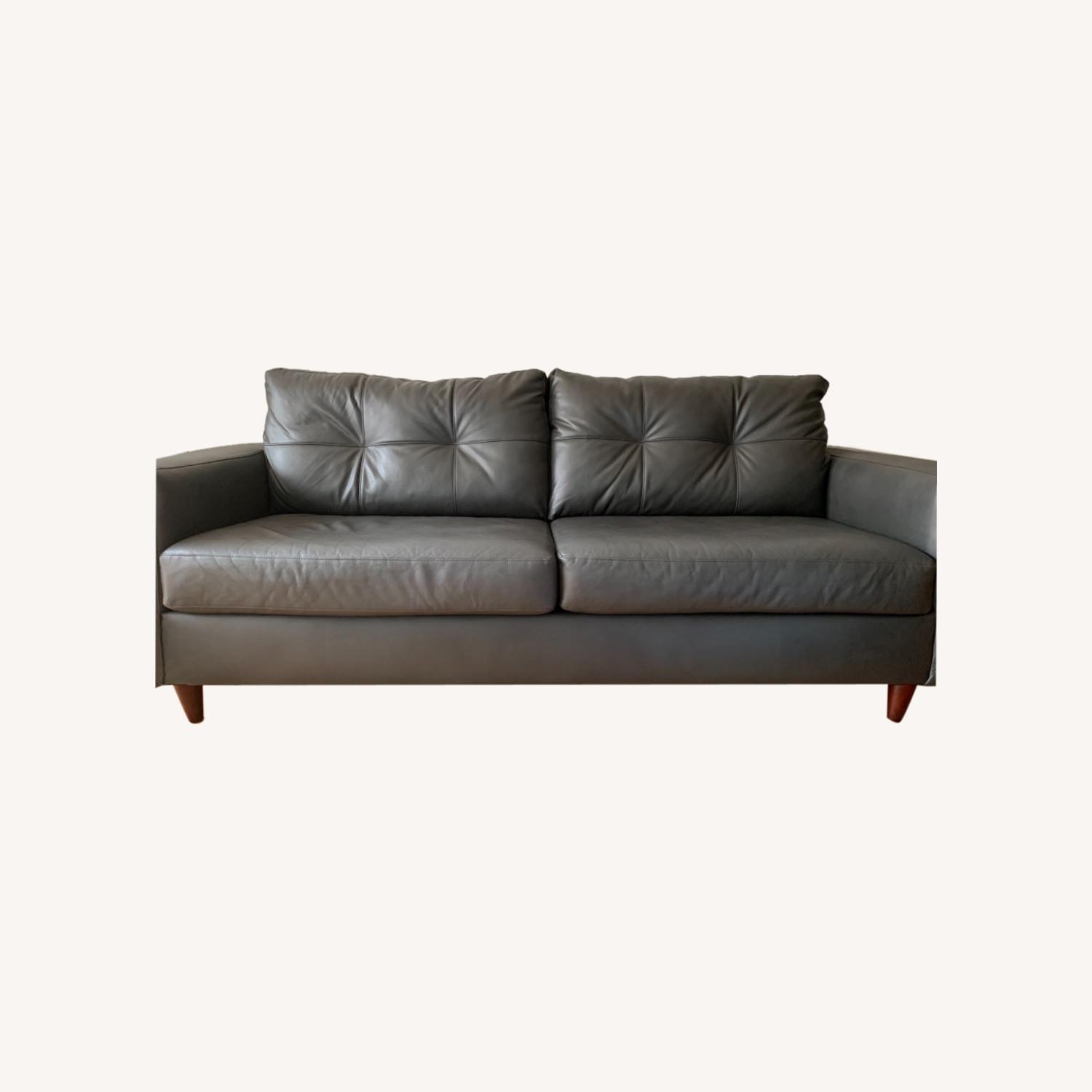 Simmons Upholstery Quarterman Sofa AptDeco simmons-upholstery-quarterman-sofa-aptdeco