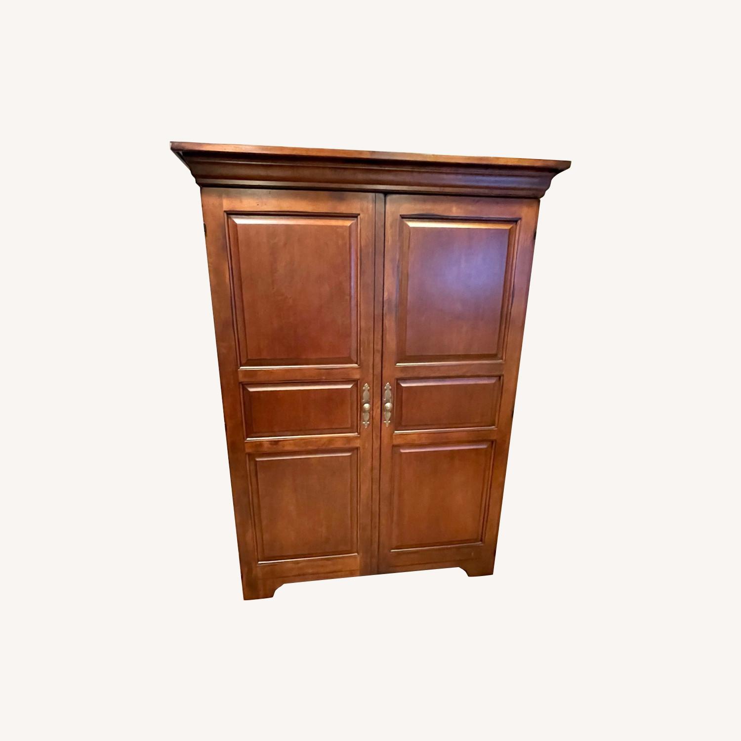 Custom Desk Work Station - image-0