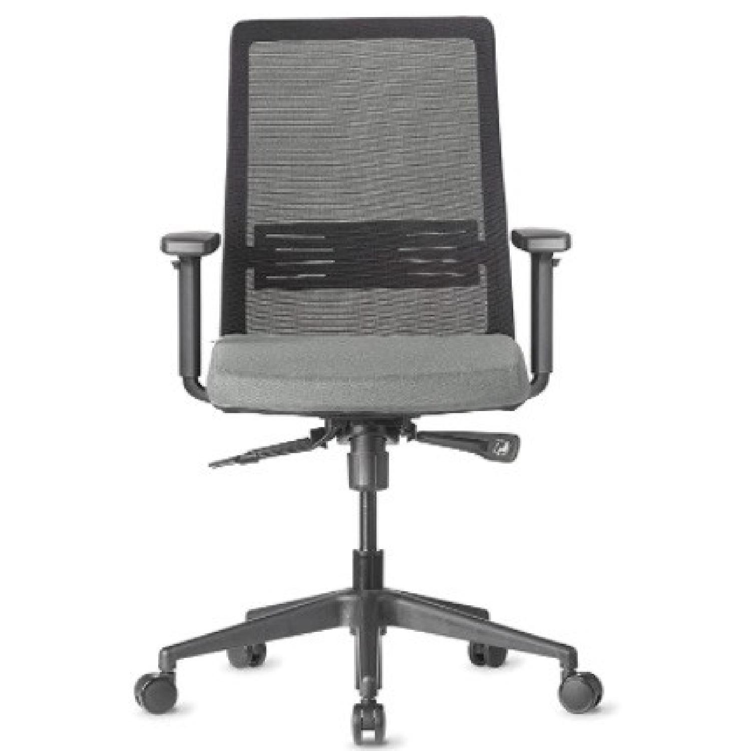 Steelcase AMQ Office Chair AptDeco
