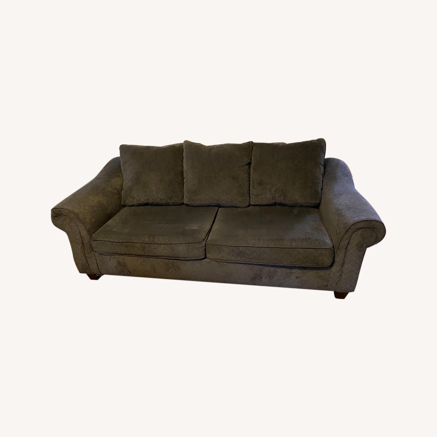 Rooms To Go Sofa Bed - image-0