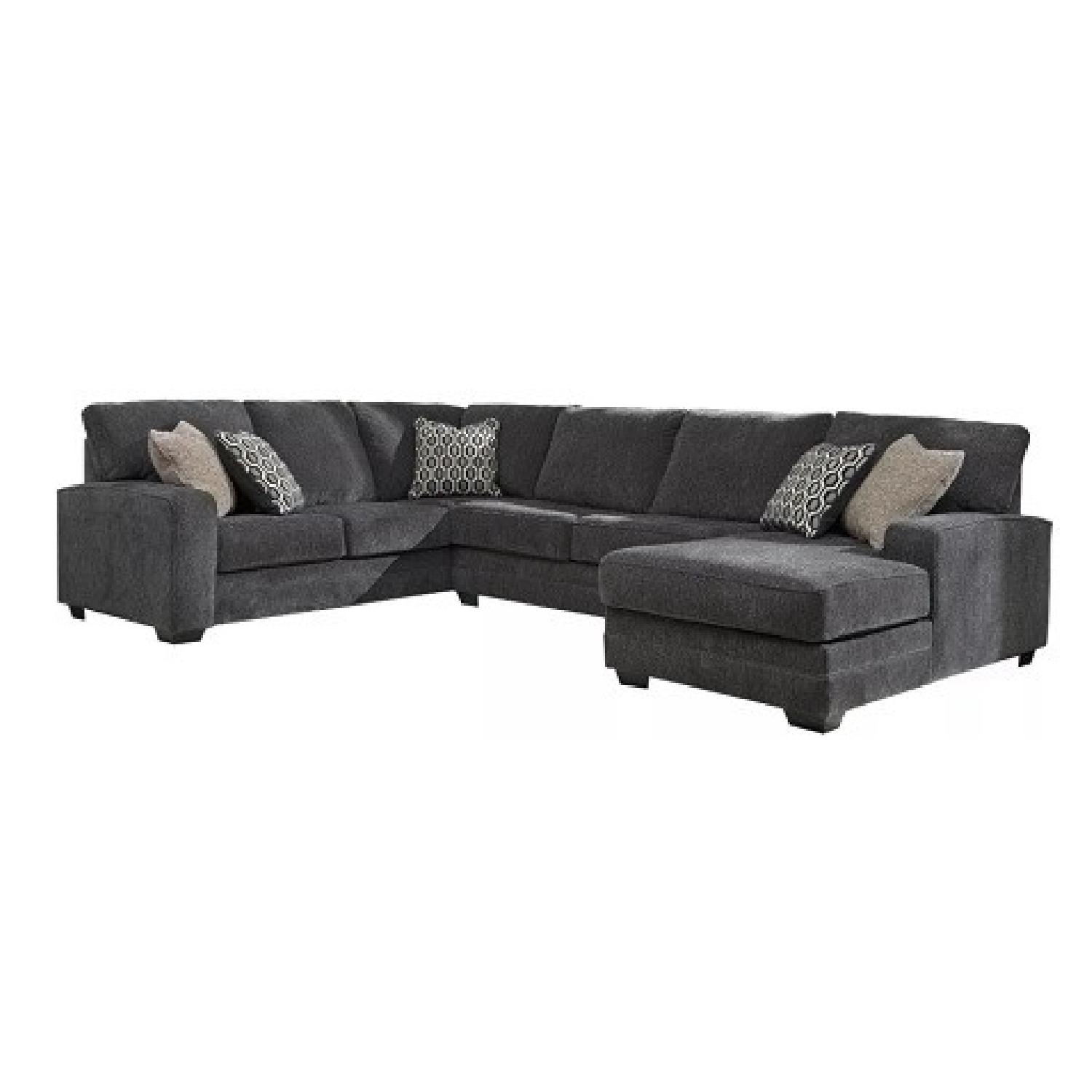 Ashley Furniture Wetzel 3pc. Sectional Sofa AptDeco