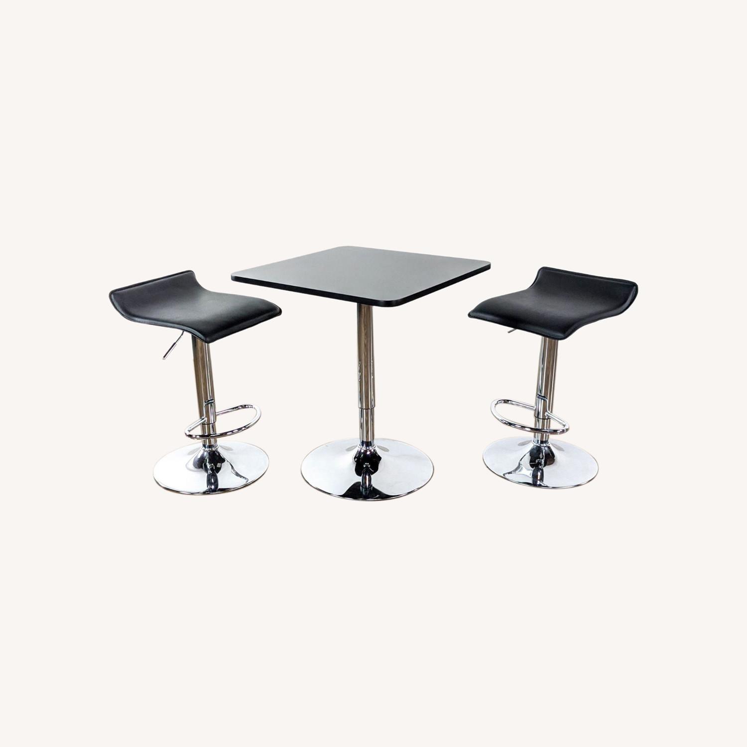 Adjustable Bar Table and Stools - image-0