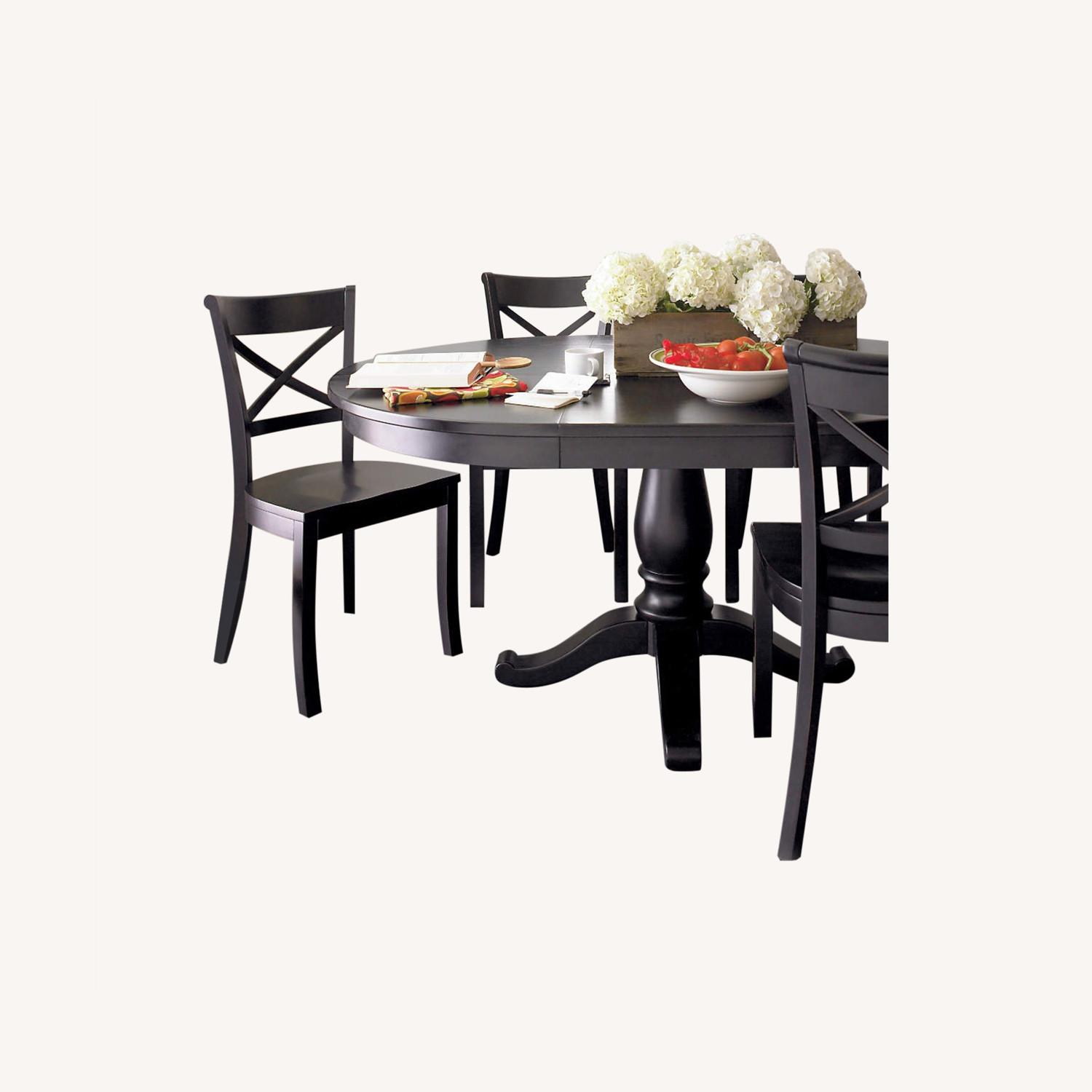 Crate & Barrel Avalon 45" Dining Table w/ Chairs AptDeco