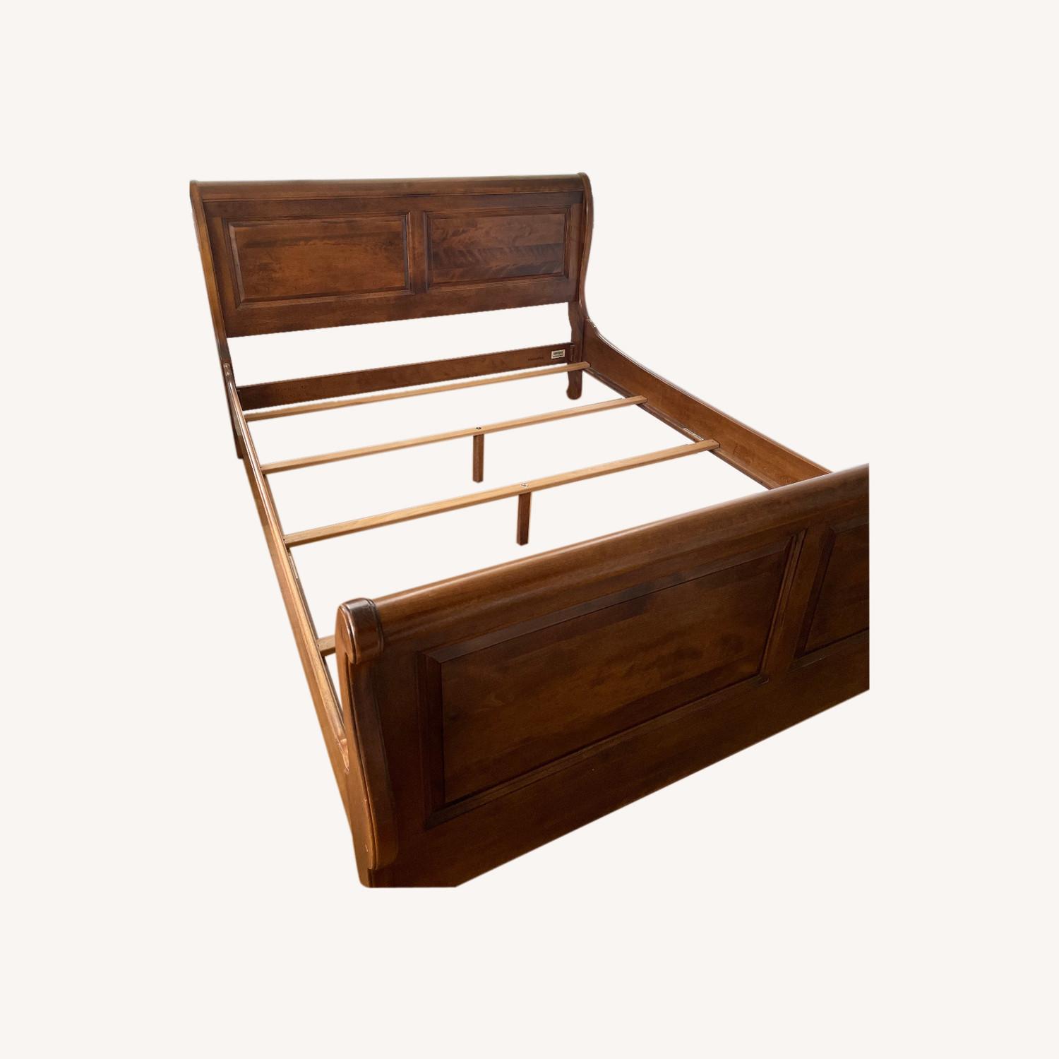 Ethan Allen Queen Bed Frame Sleigh AptDeco