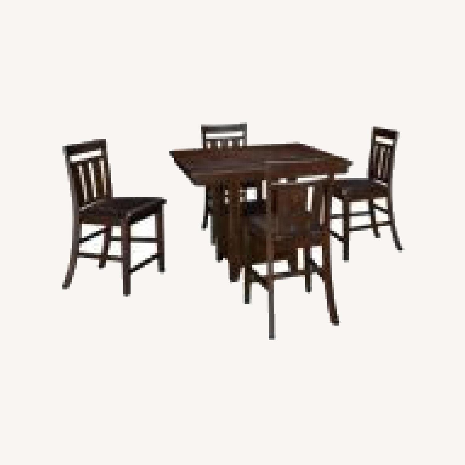 Jordan's Furniture Kitchen Table - image-0