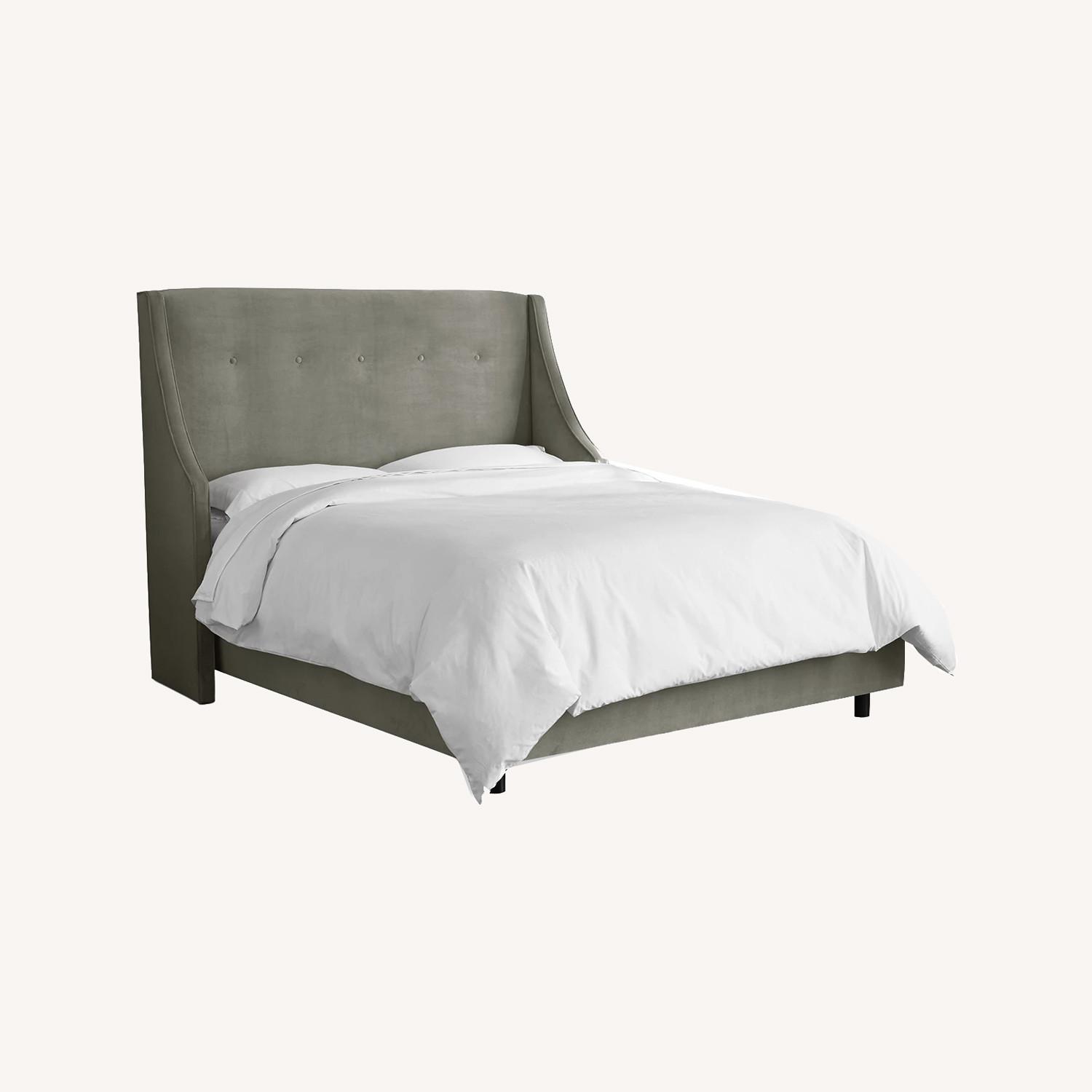 Wingback Tufted Queen Bed in Grey Microsuede AptDeco