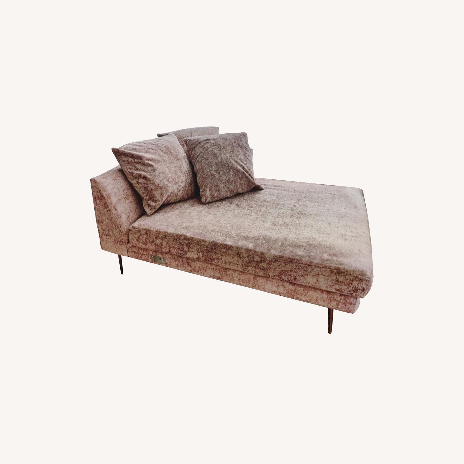 Joybird Chaise AptDeco