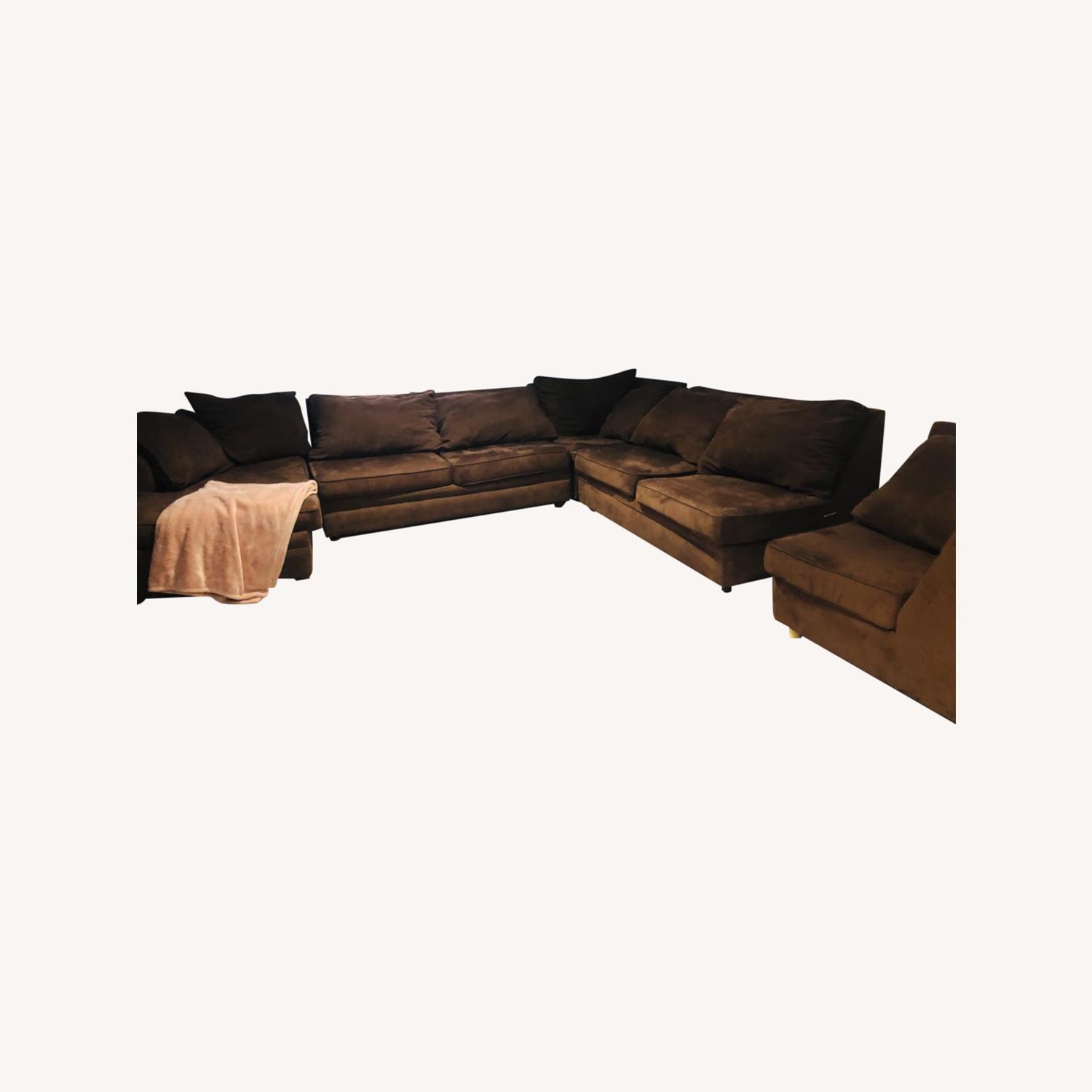 Bob's Discount Sectional AptDeco