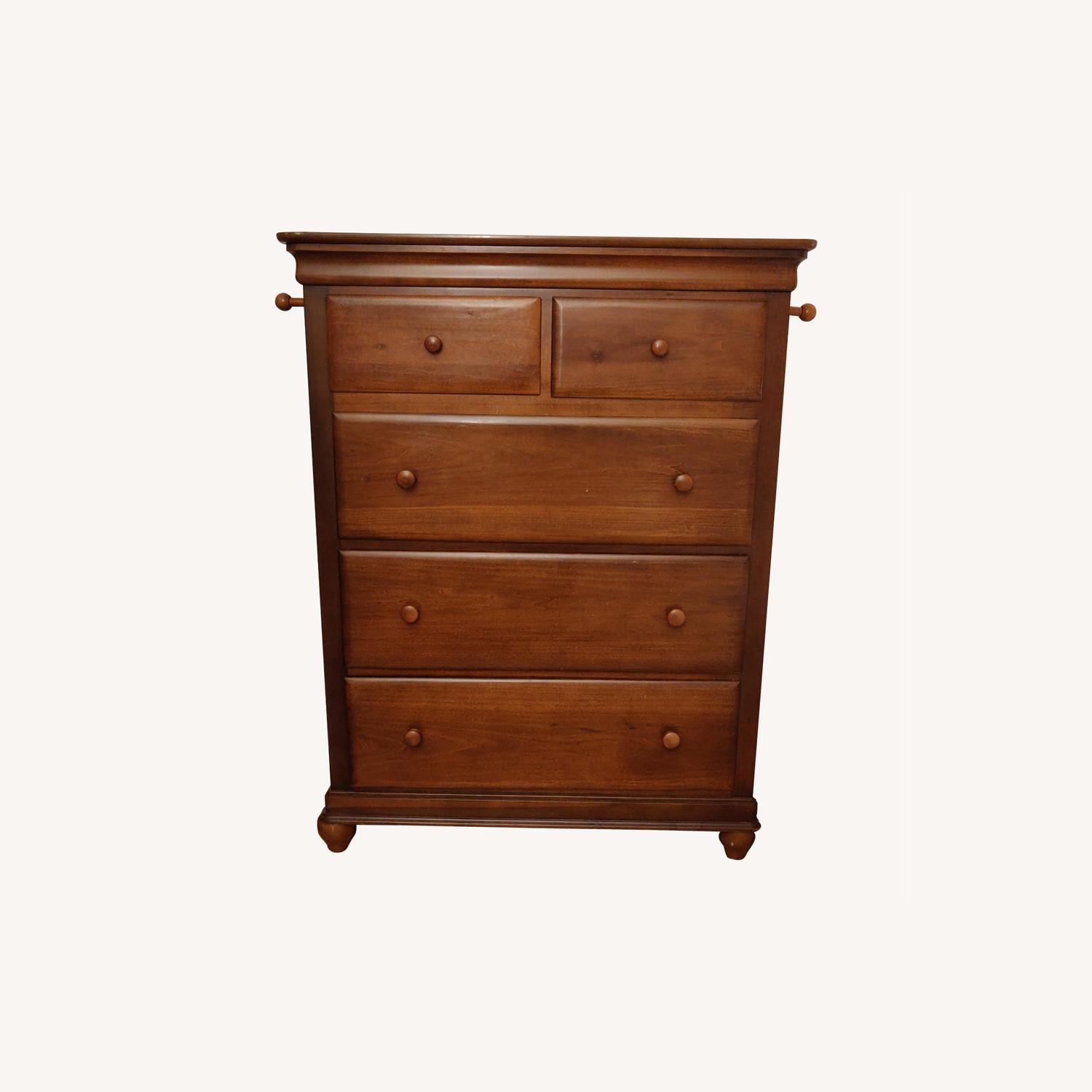 Warm Wooden 5-Drawer Dresser - image-0