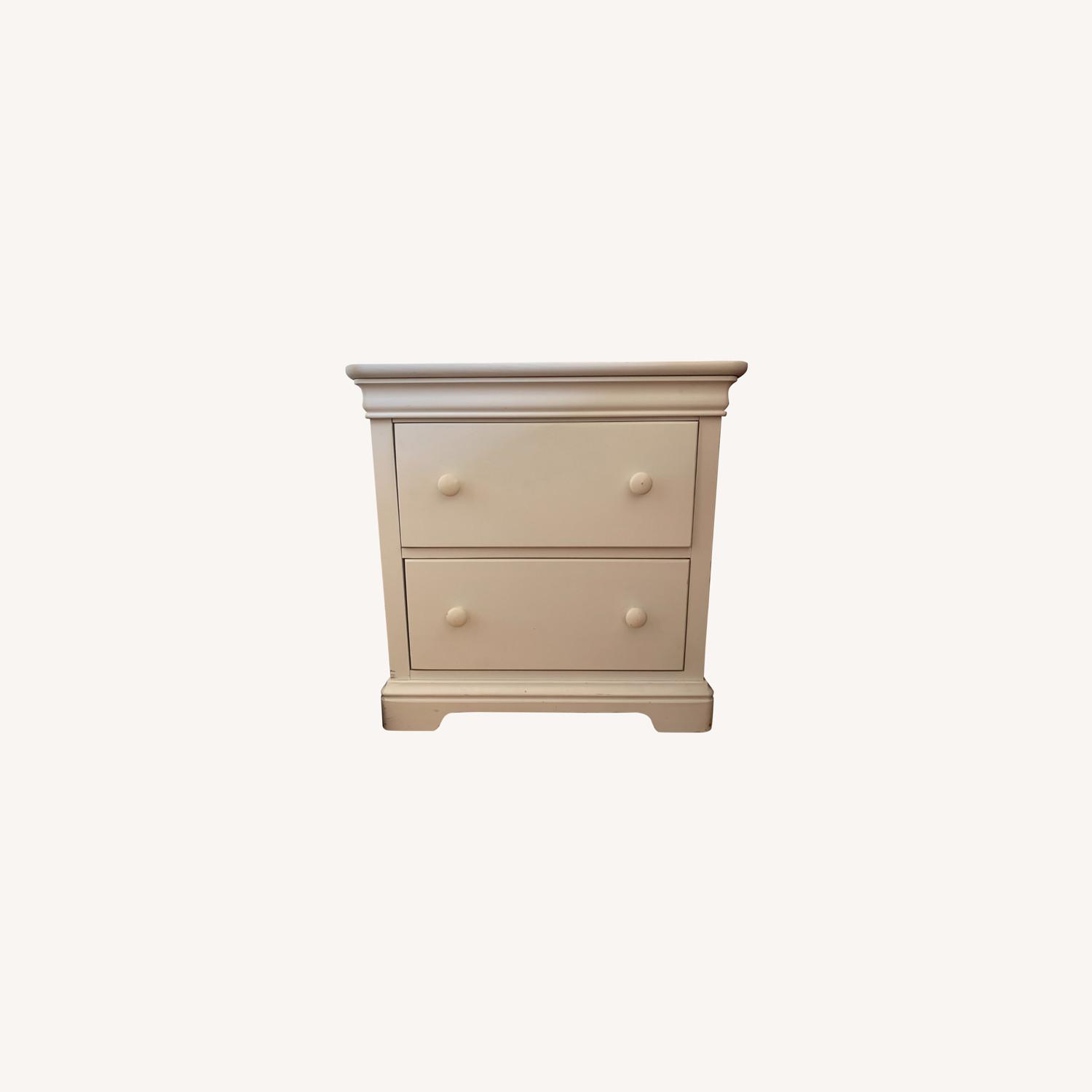Bedside Nightstands with Drawers (Set of 2) AptDeco