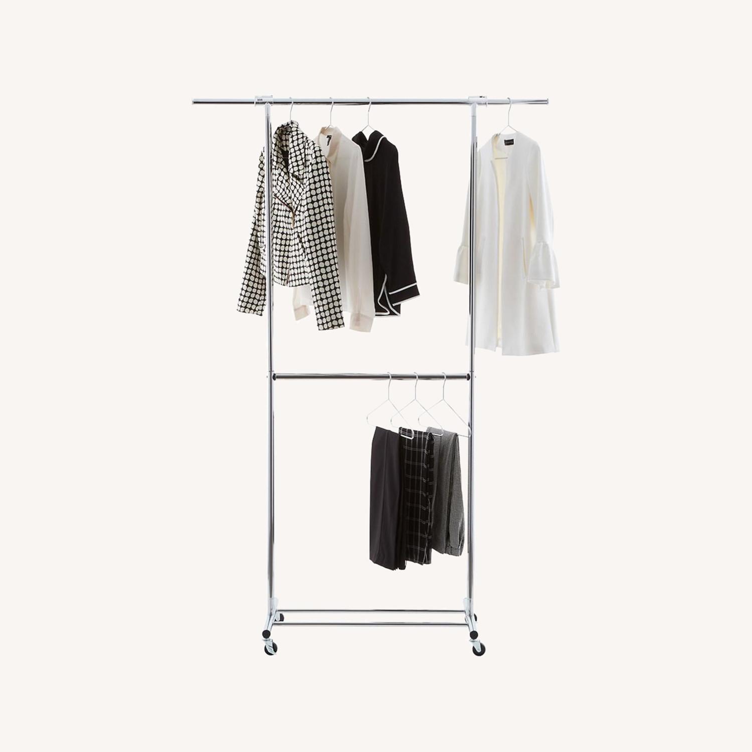 Hanging Clothes Rack AptDeco