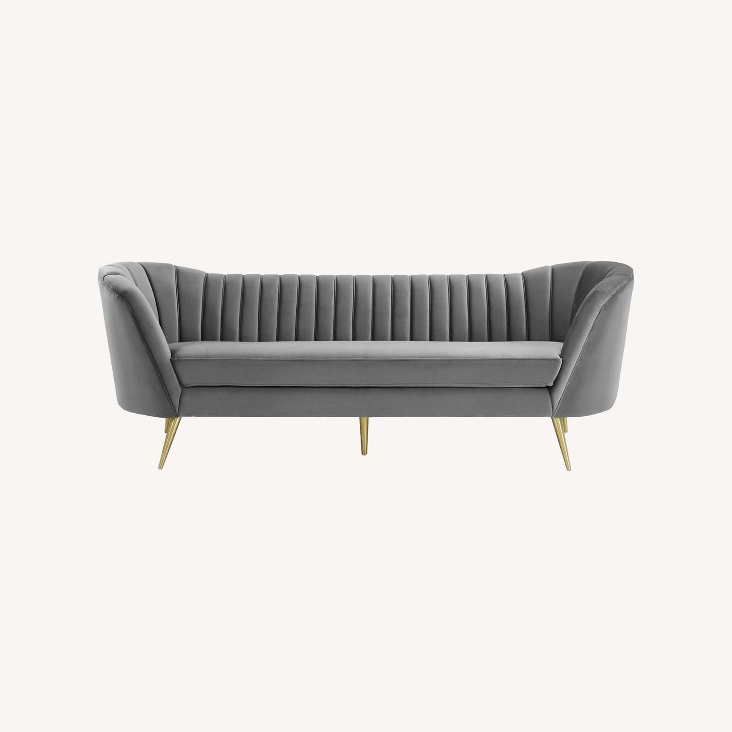Retro Modern Sofa In Gray Velvet Tufted Upholstery AptDeco
