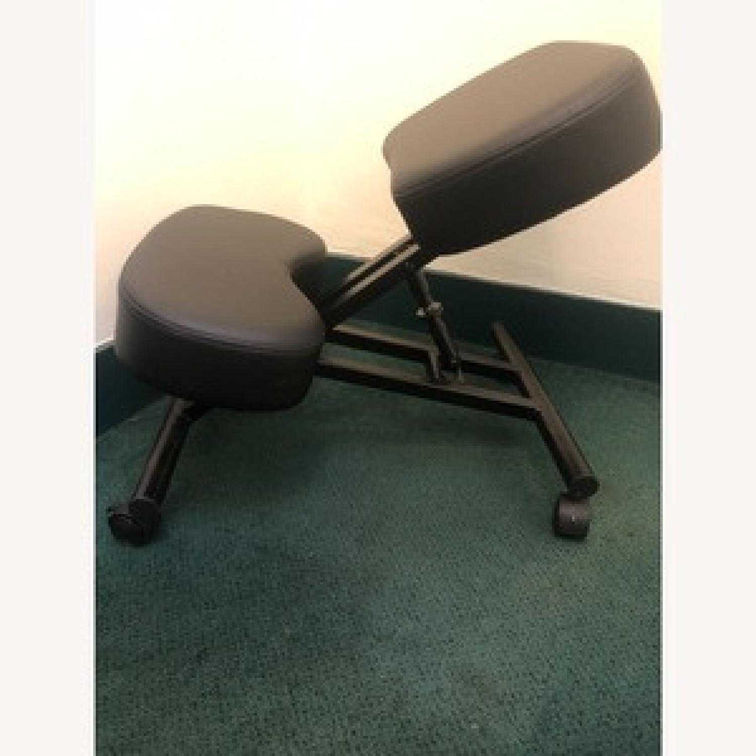 Ergonomic Posture Chair/Stool - image-3