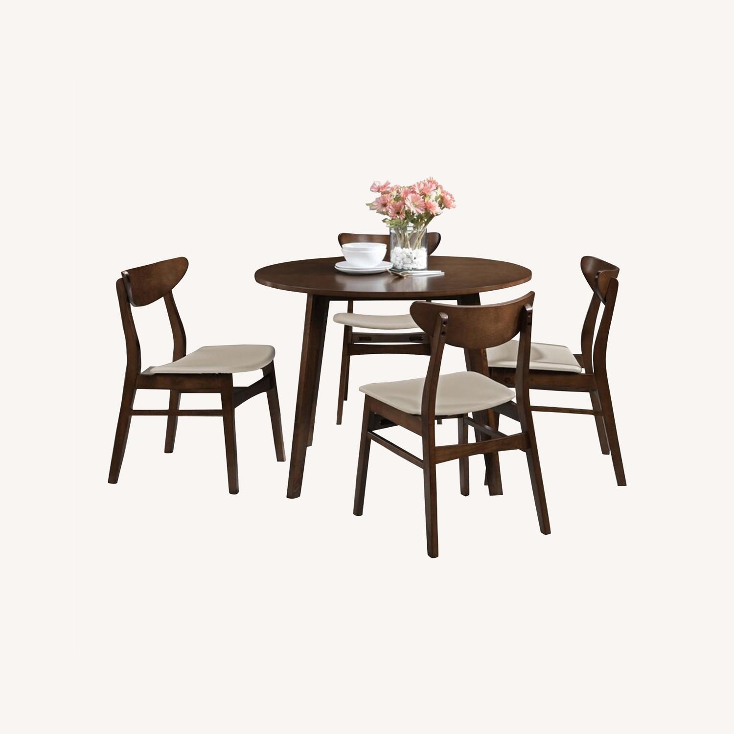 Mercury Row Gammill 4 Person Dining Set AptDeco