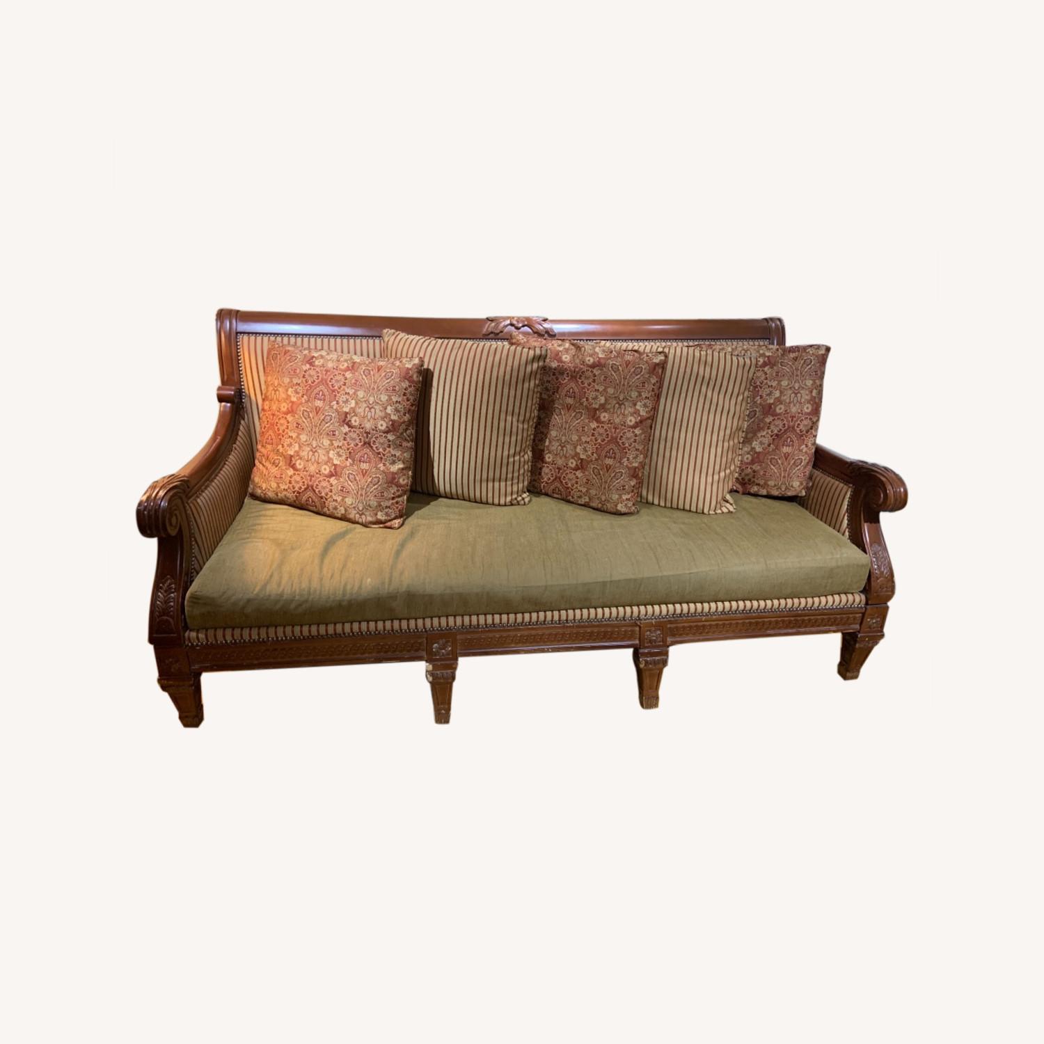 Najarian Furniture 5 Seater Sofa - image-0