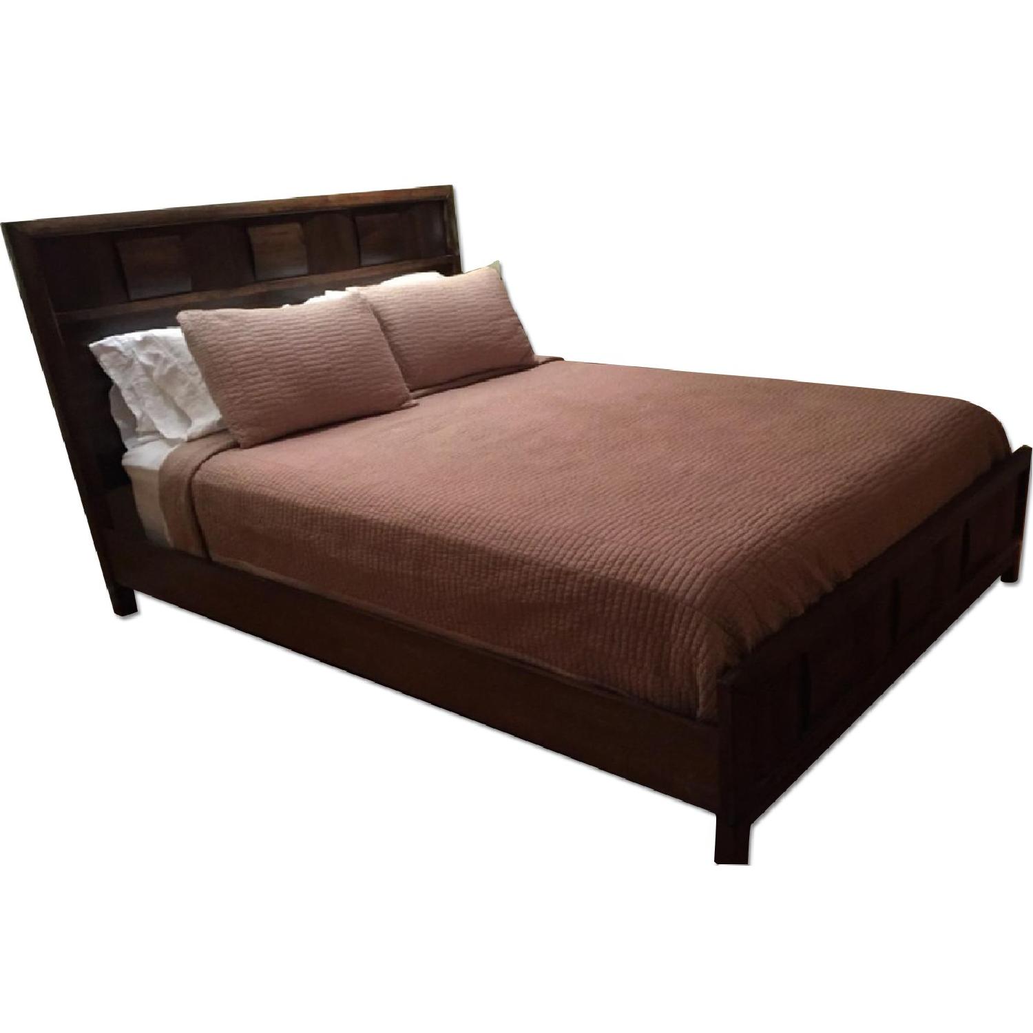 Raymour & Flanigan Jovie Queen Platform Bed Frame AptDeco
