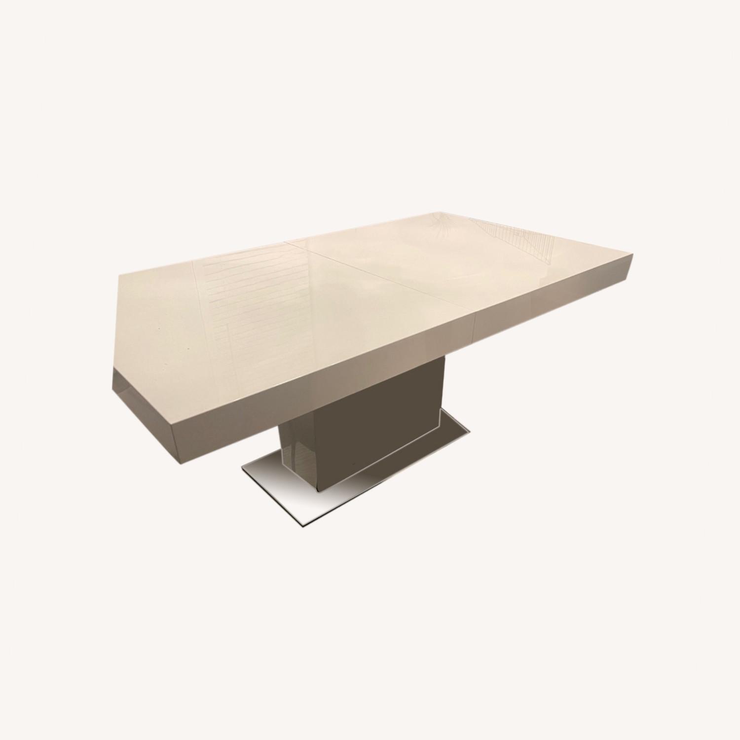 Palerma Extendable Modern White Table - image-0