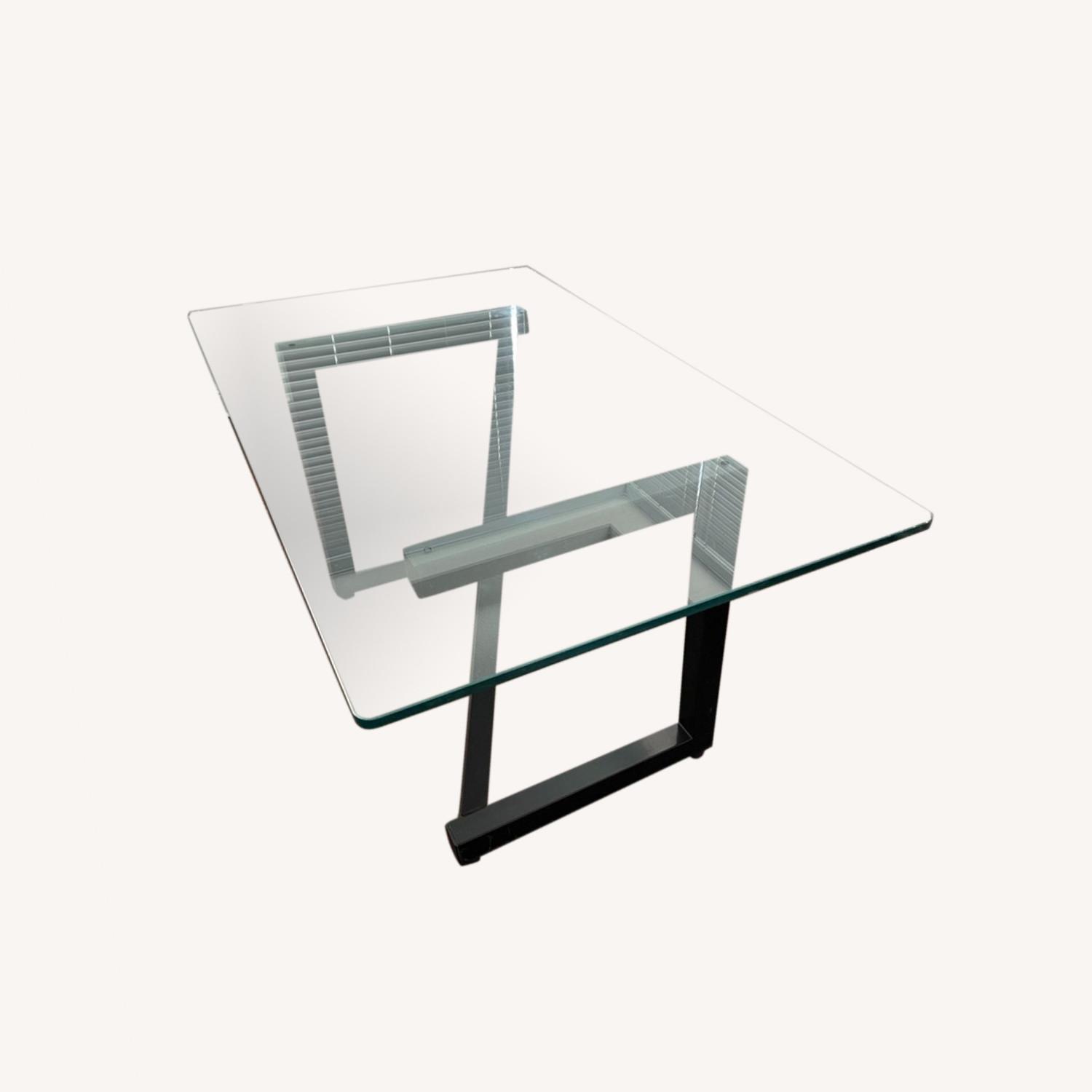 3/4" Modern Glass Table and Black Metal Base AptDeco
